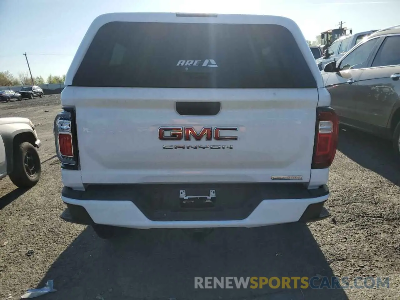 6 Фотография поврежденного автомобиля 1GTP5BEKXR1151344 GMC CANYON 2024