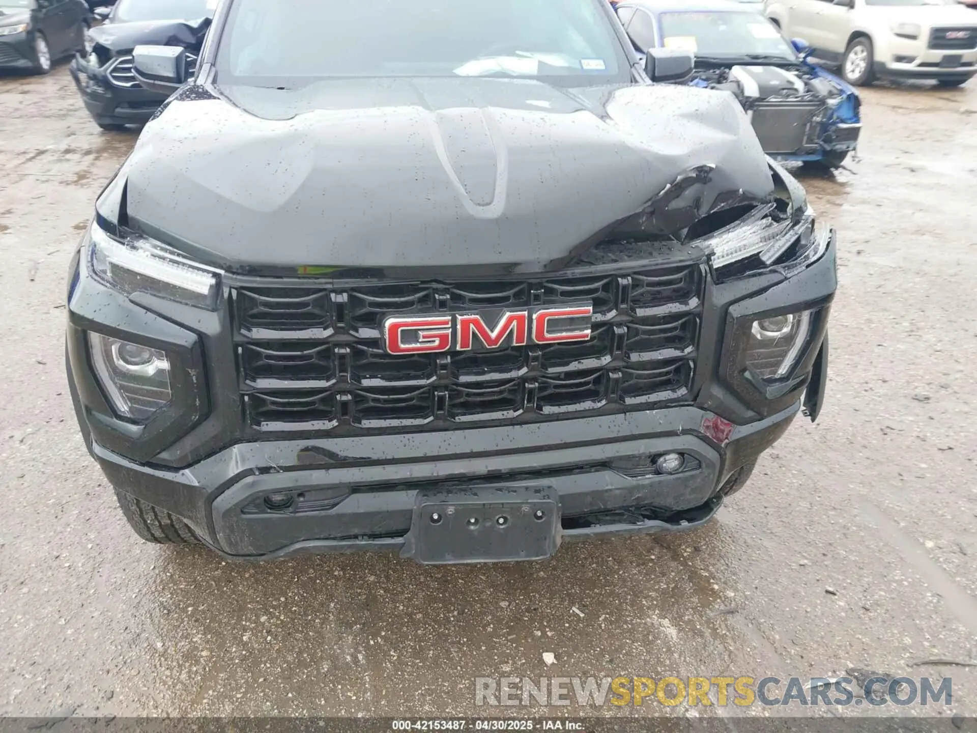 6 Photograph of a damaged car 1GTP5BEKXR1213583 GMC CANYON 2024