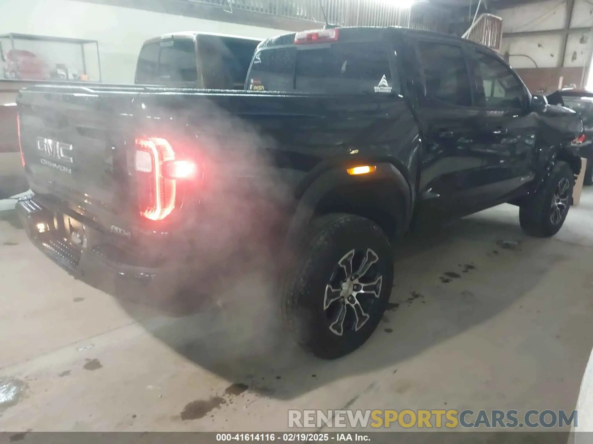4 Фотография поврежденного автомобиля 1GTP6DEK1R1160278 GMC CANYON 2024