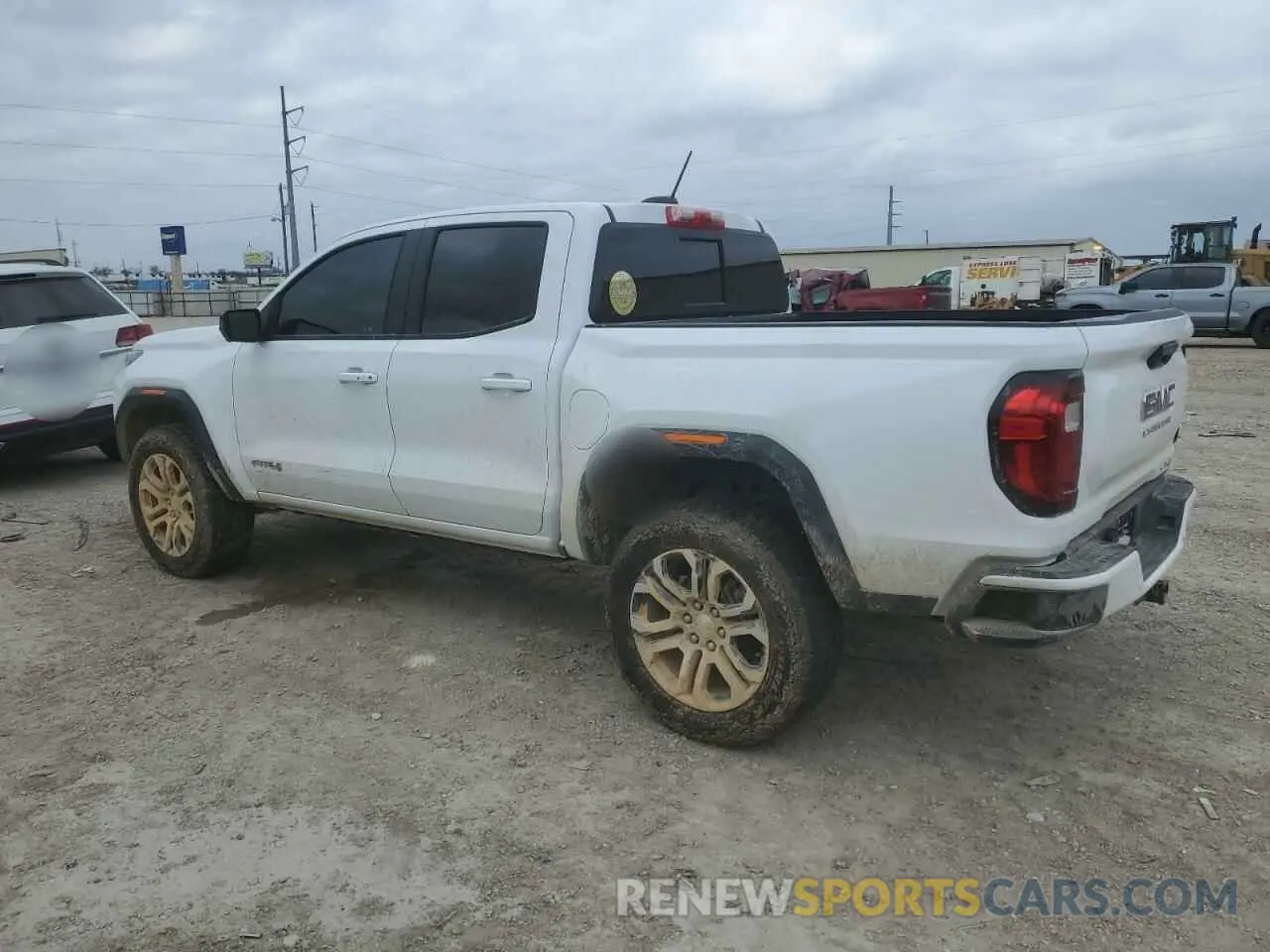 2 Фотография поврежденного автомобиля 1GTP6DEK2R1177610 GMC CANYON 2024