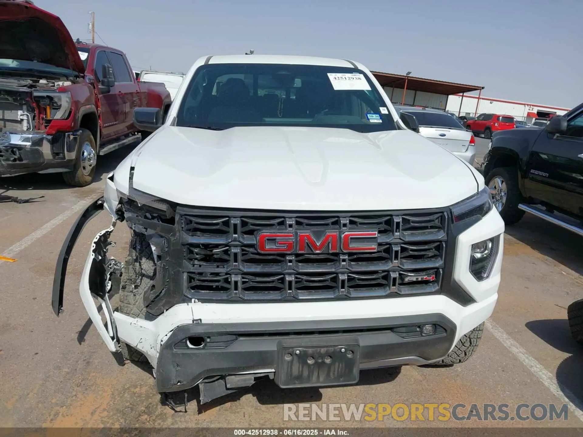 12 Photograph of a damaged car 1GTP6DEK4R1247026 GMC CANYON 2024