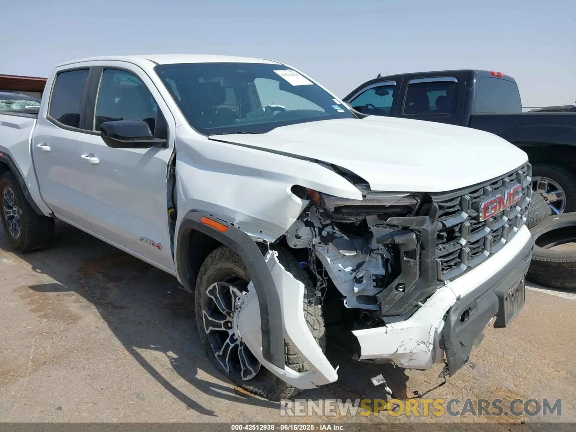 6 Photograph of a damaged car 1GTP6DEK4R1247026 GMC CANYON 2024