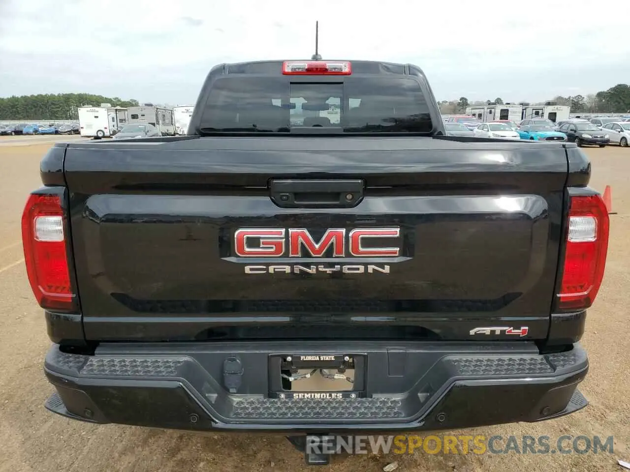 6 Фотография поврежденного автомобиля 1GTP6DEK9R1115363 GMC CANYON 2024