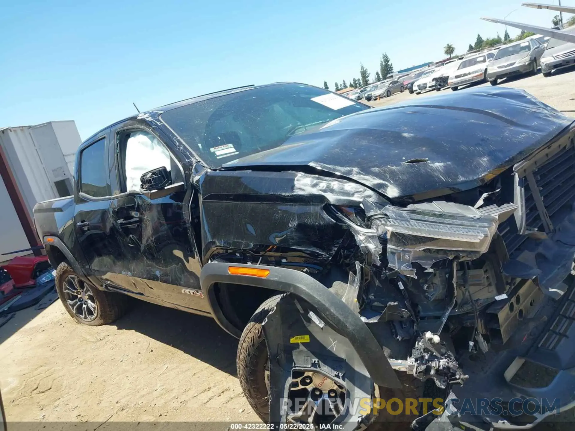 13 Фотография поврежденного автомобиля 1GTP6DEKXR1155905 GMC CANYON 2024