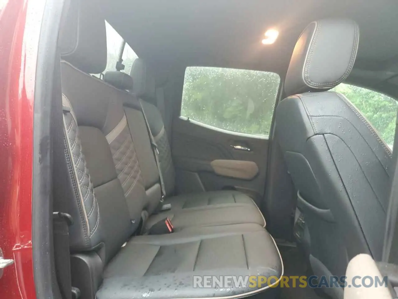 10 Фотография поврежденного автомобиля 1GTP6FEK9R1258793 GMC CANYON 2024