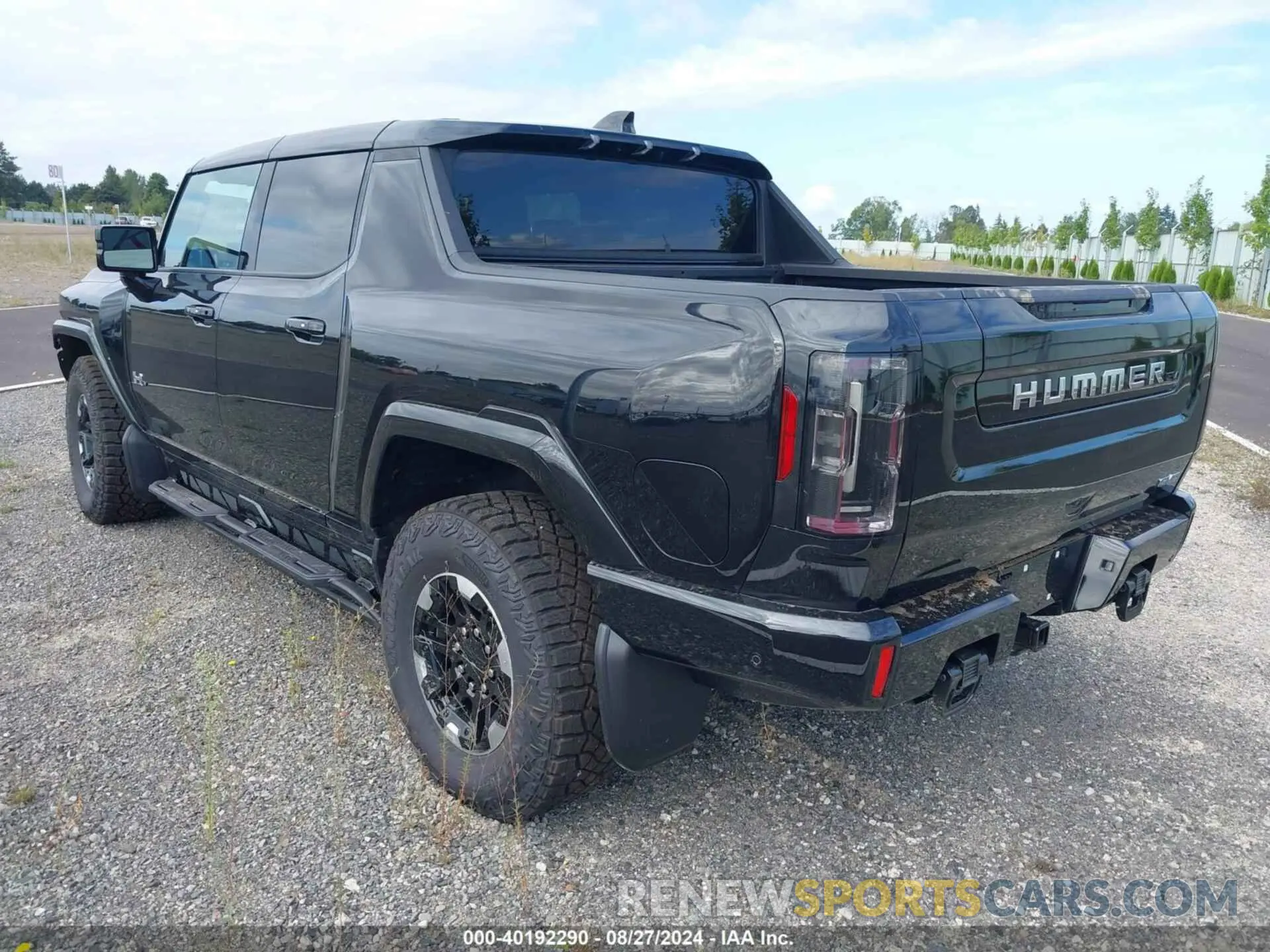 3 Photograph of a damaged car 1GT40DDA3RU108940 GMC HUMMER EV PICKUP 2024