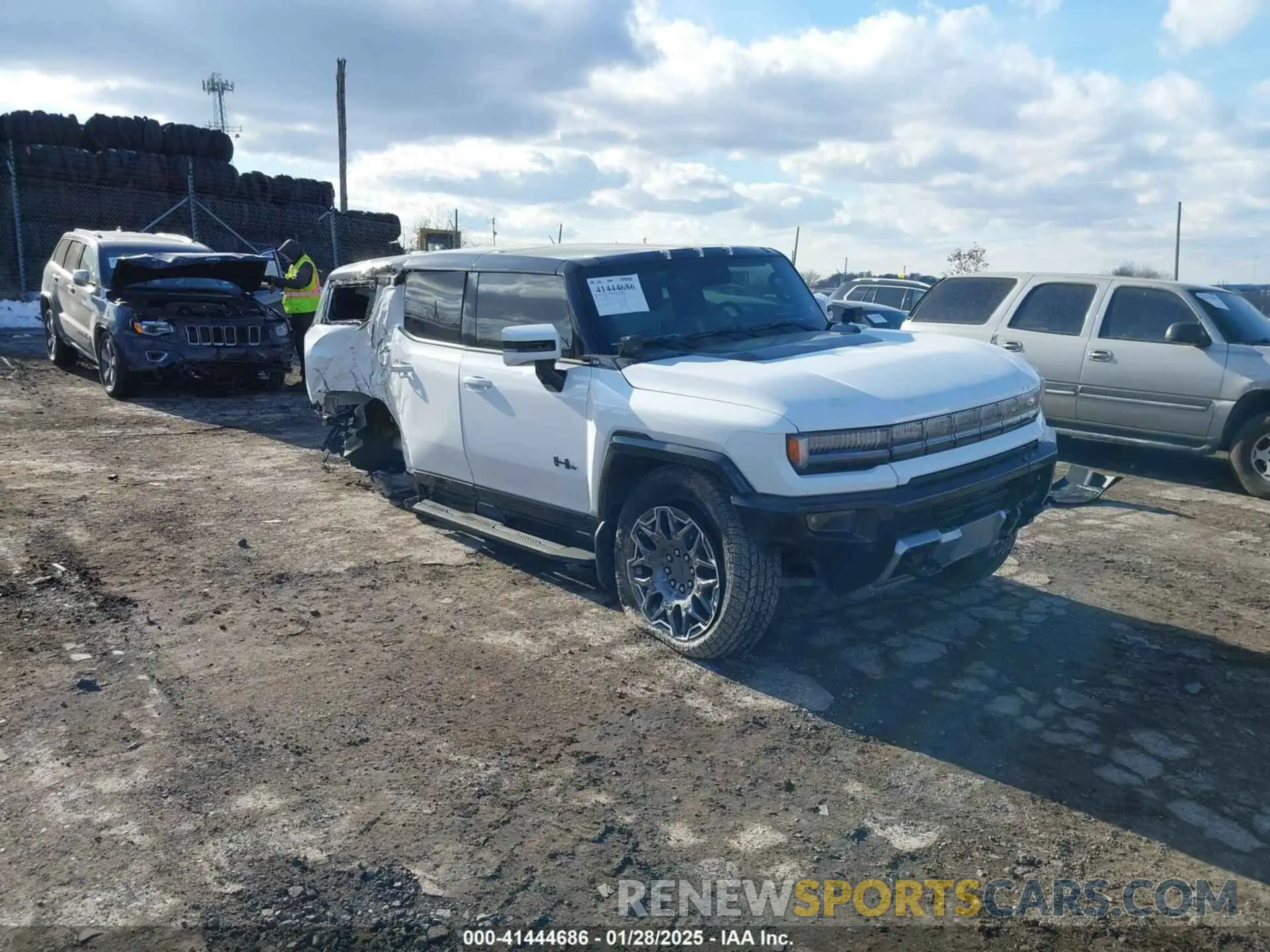 1 Photograph of a damaged car 1GKB0RDC4SU101284 GMC HUMMER EV SUV 2025