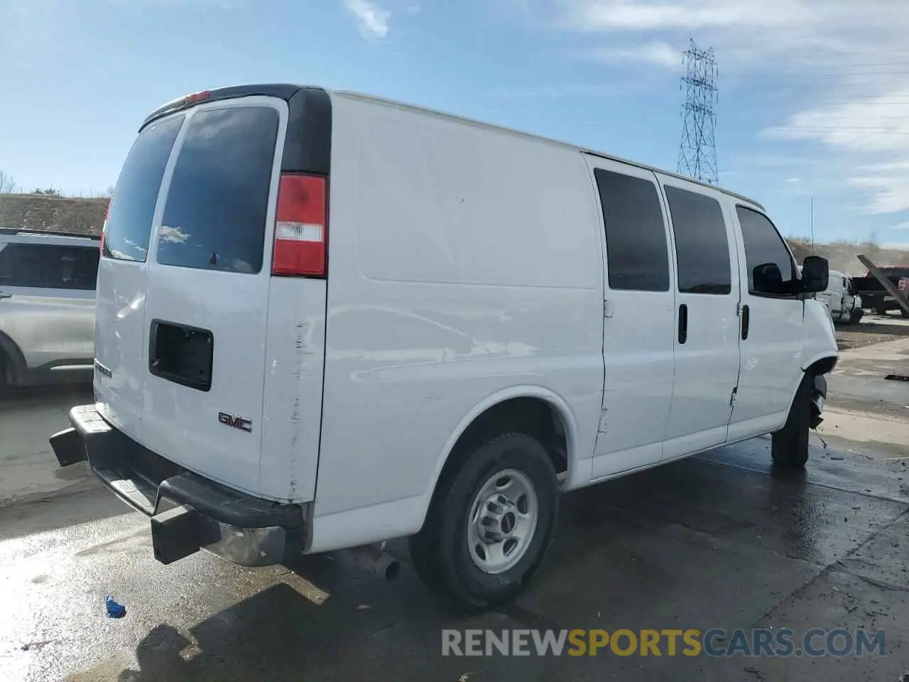 3 Фотография поврежденного автомобиля 1GTW7AFGXL1264289 GMC SAVANA 2020