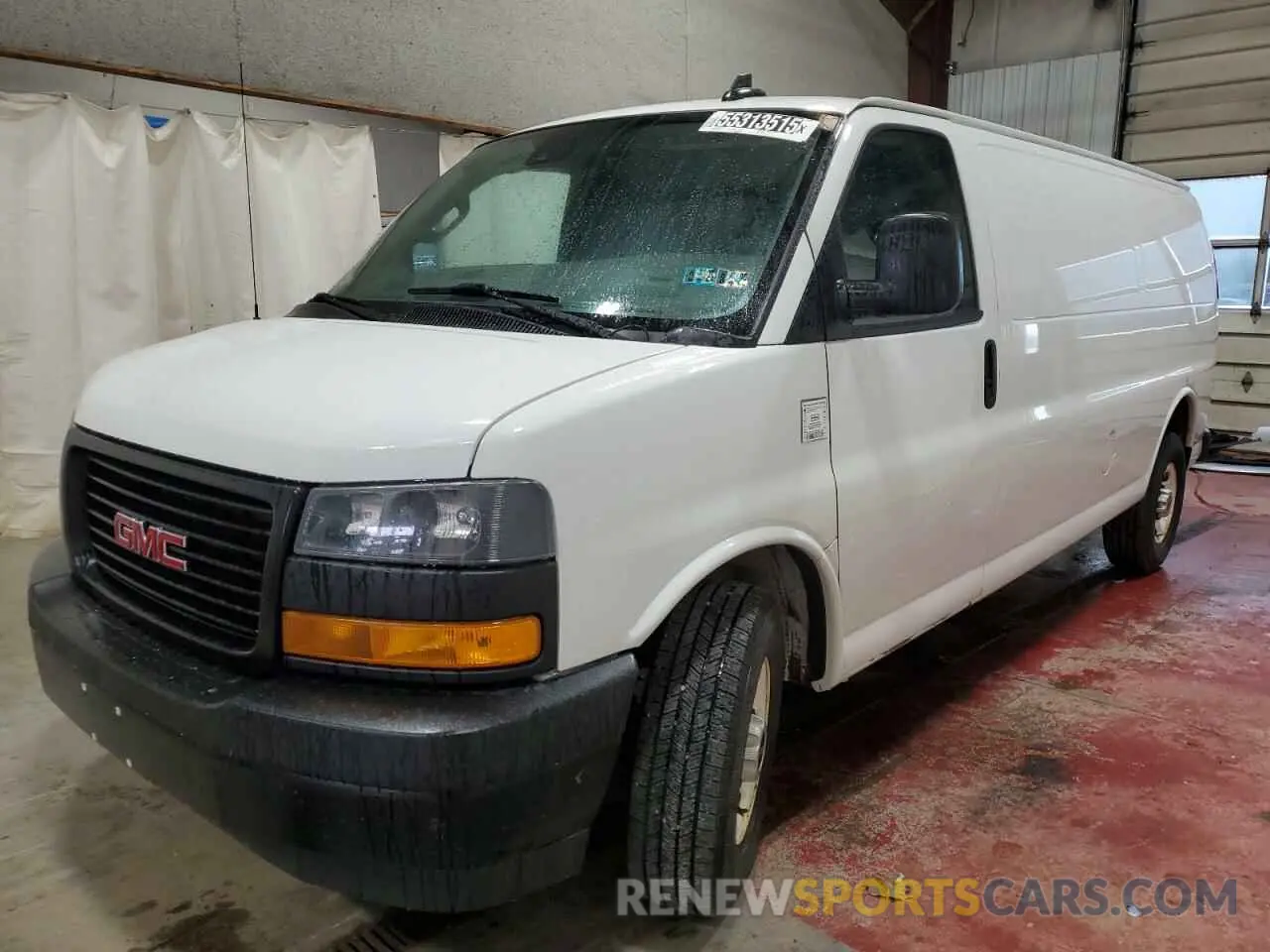 1 Фотография поврежденного автомобиля 1GTW7BFP4L1263712 GMC SAVANA 2020