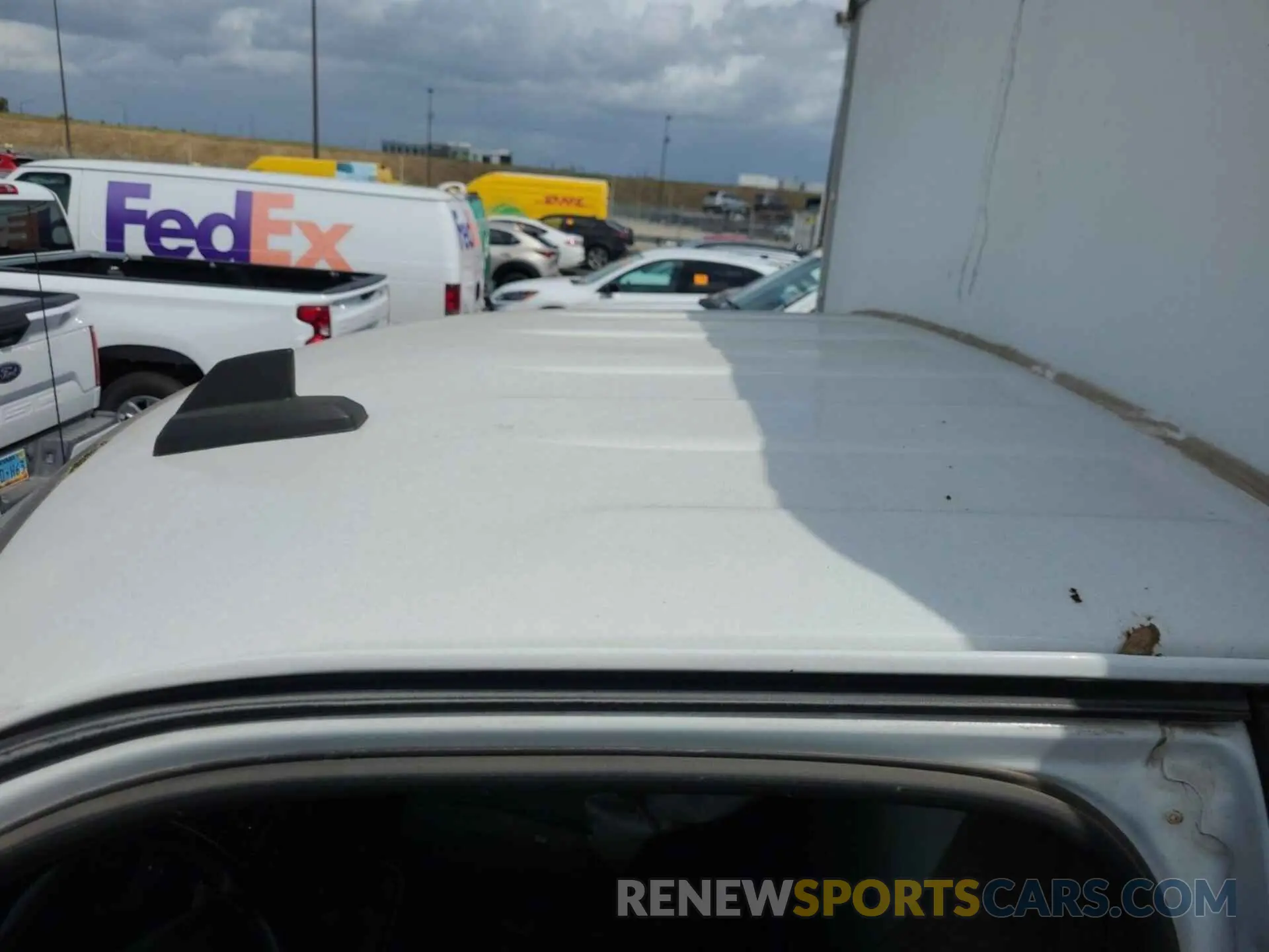 11 Photograph of a damaged car 1GD07RF79M1166923 GMC SAVANA 2021