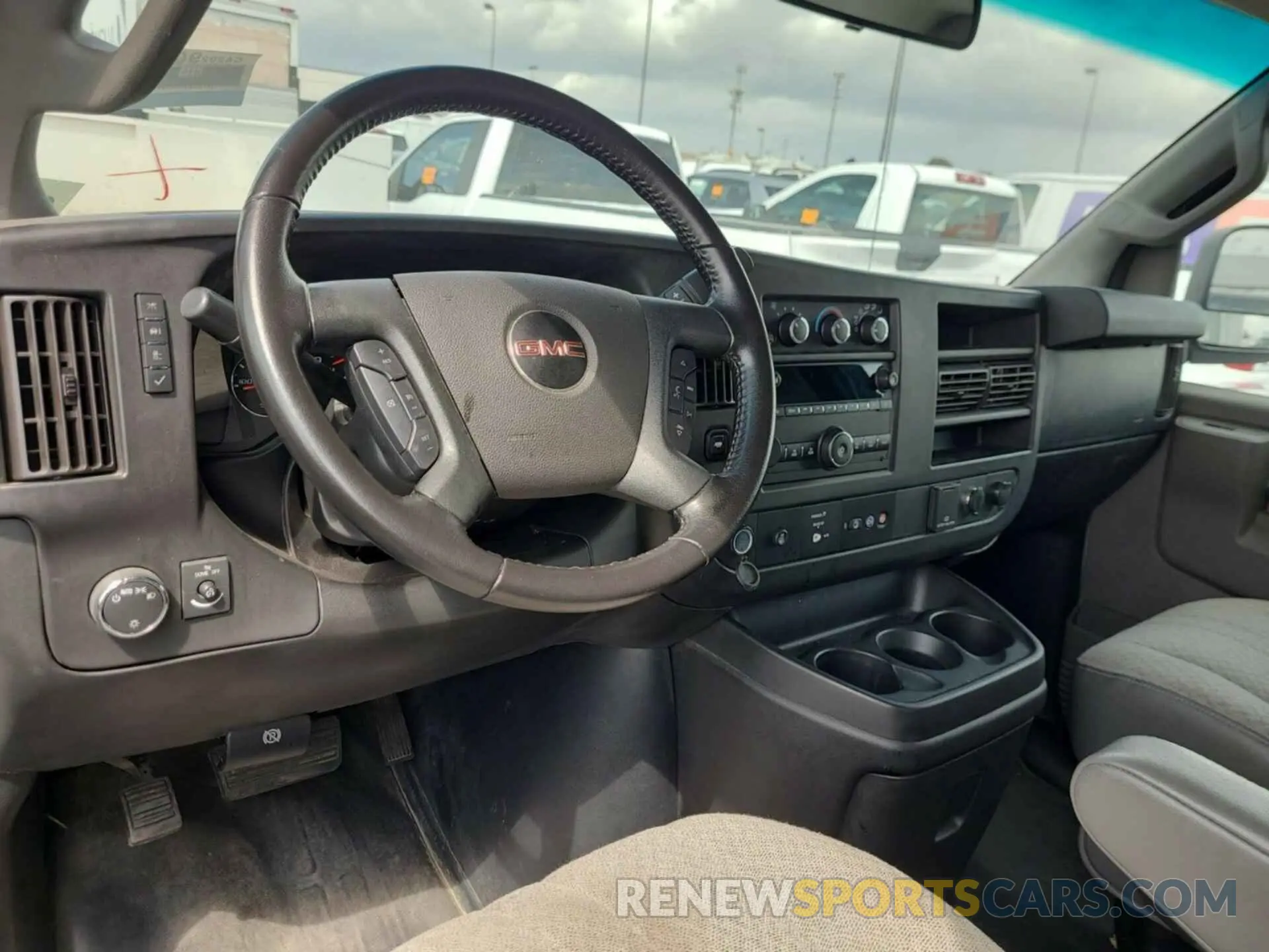 3 Photograph of a damaged car 1GD07RF79M1166923 GMC SAVANA 2021