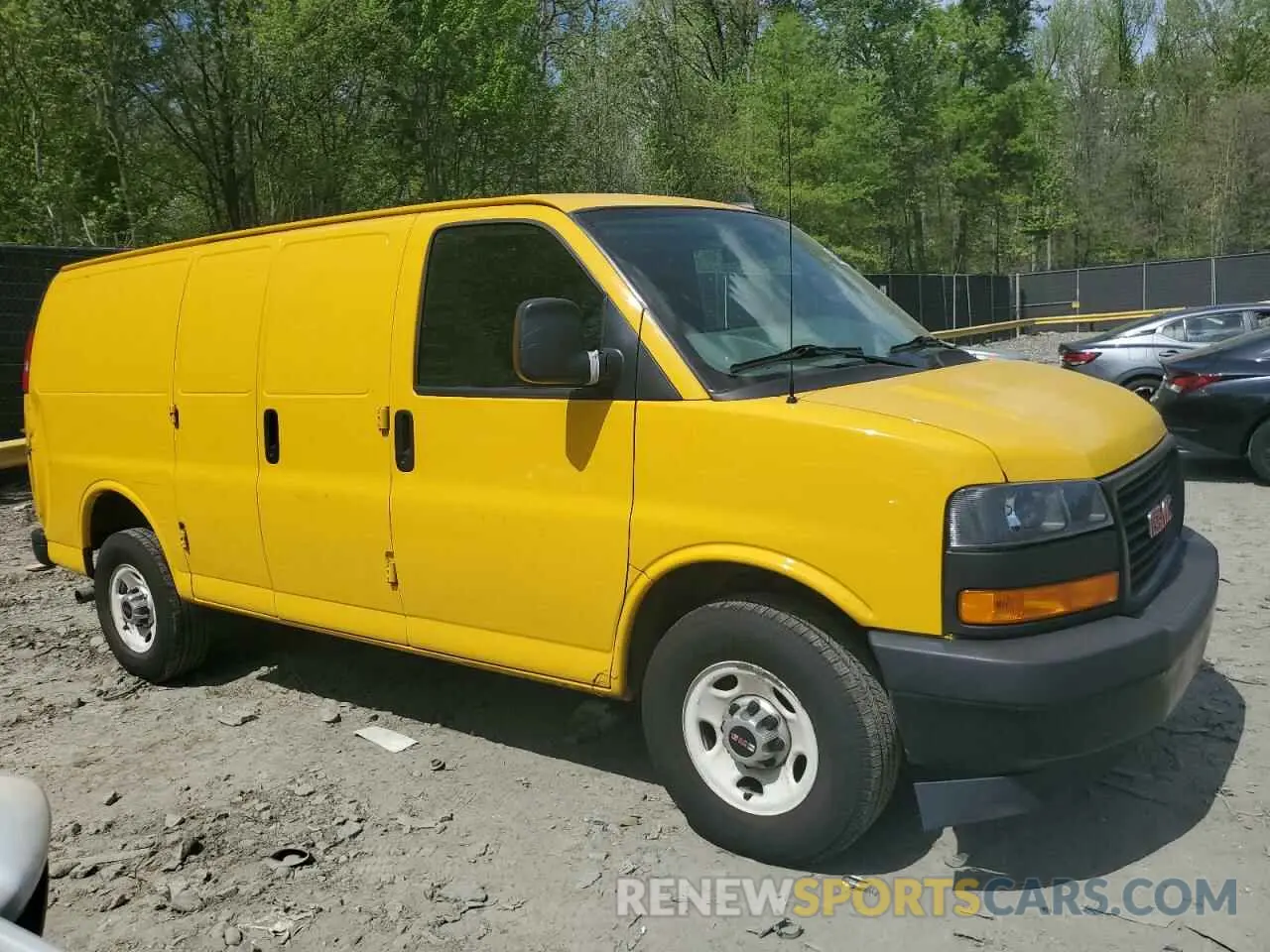 4 Фотография поврежденного автомобиля 1GTW7AFP4M1176601 GMC SAVANA 2021