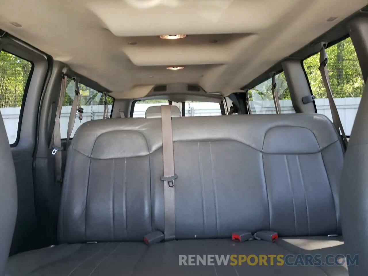 10 Фотография поврежденного автомобиля 1GJZ7NFP0P1118194 GMC SAVANA 2023