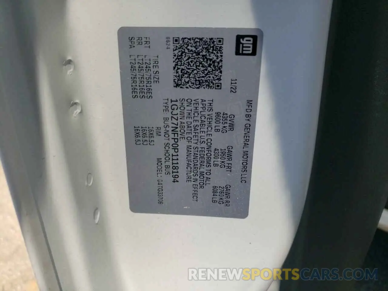 13 Фотография поврежденного автомобиля 1GJZ7NFP0P1118194 GMC SAVANA 2023