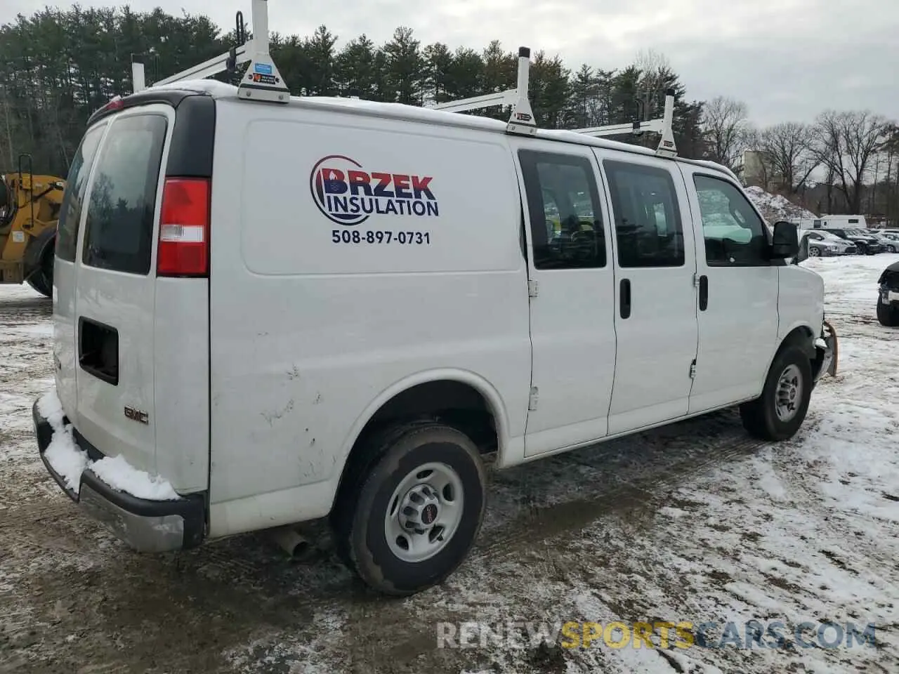 3 Photograph of a damaged car 1GTW7AFP4P1188784 GMC SAVANA 2023