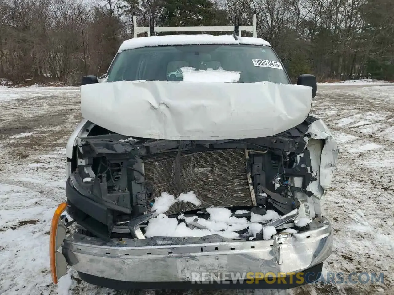 5 Photograph of a damaged car 1GTW7AFP4P1188784 GMC SAVANA 2023