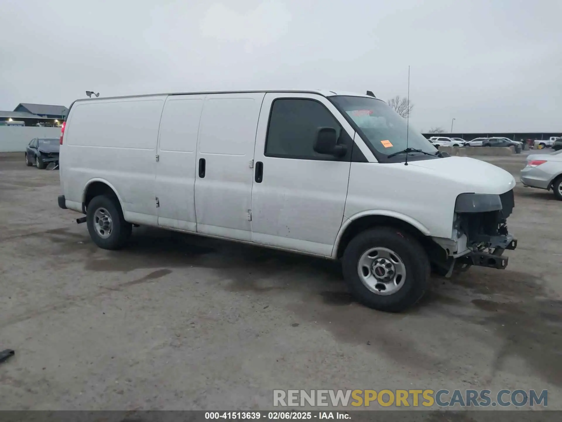 14 Photograph of a damaged car 1GTZ7HFG0L1193707 GMC SAVANA CARGO 2020