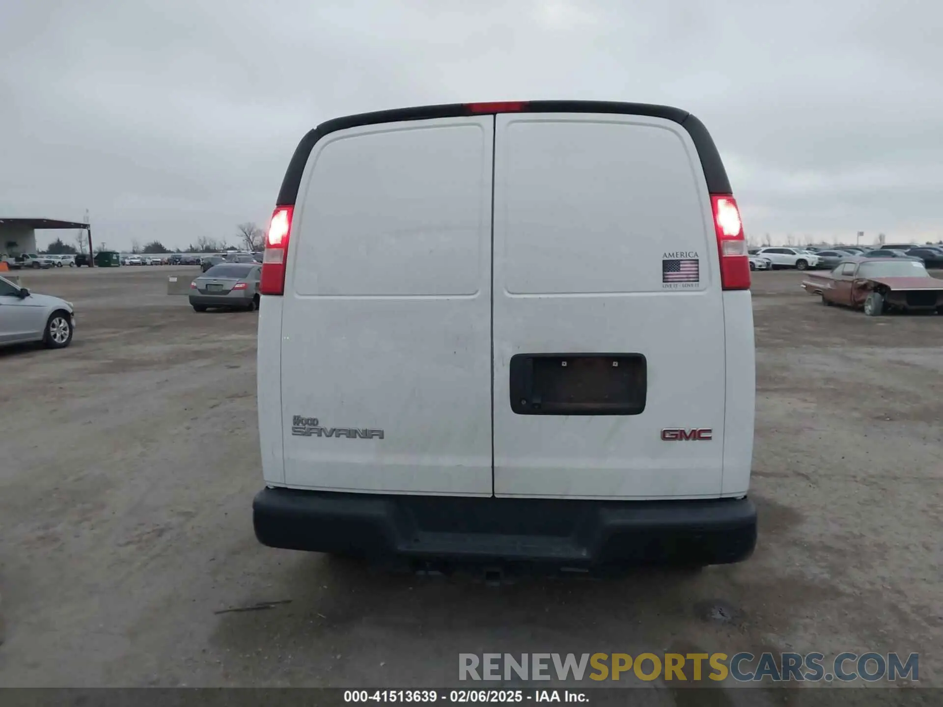 17 Photograph of a damaged car 1GTZ7HFG0L1193707 GMC SAVANA CARGO 2020