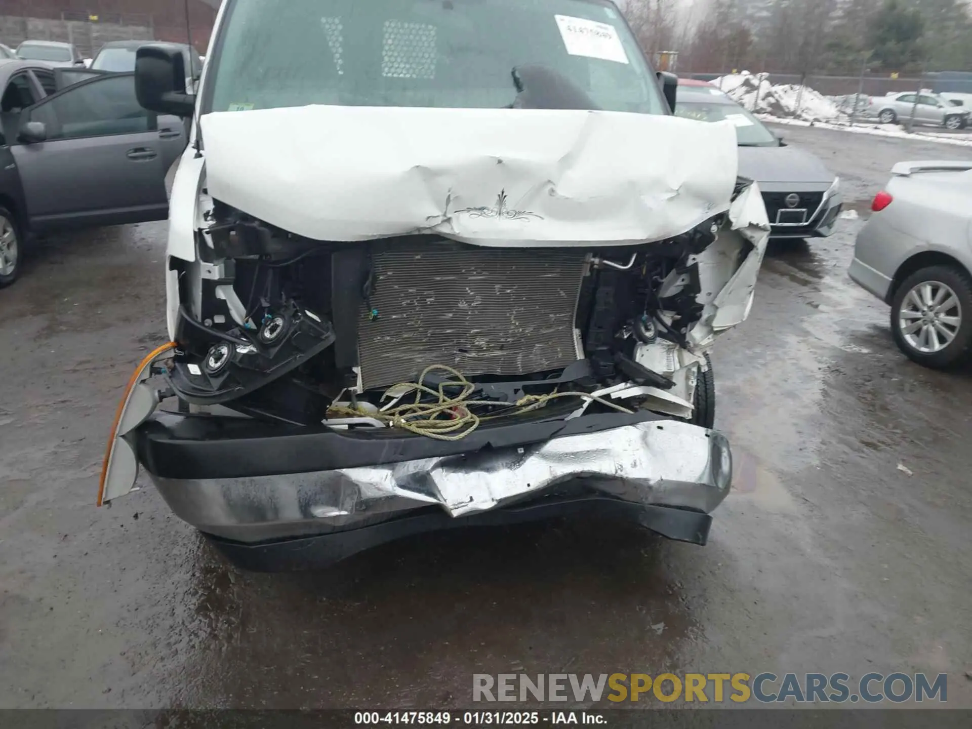 12 Photograph of a damaged car 1GTW7AFP5M1213087 GMC SAVANA CARGO 2021