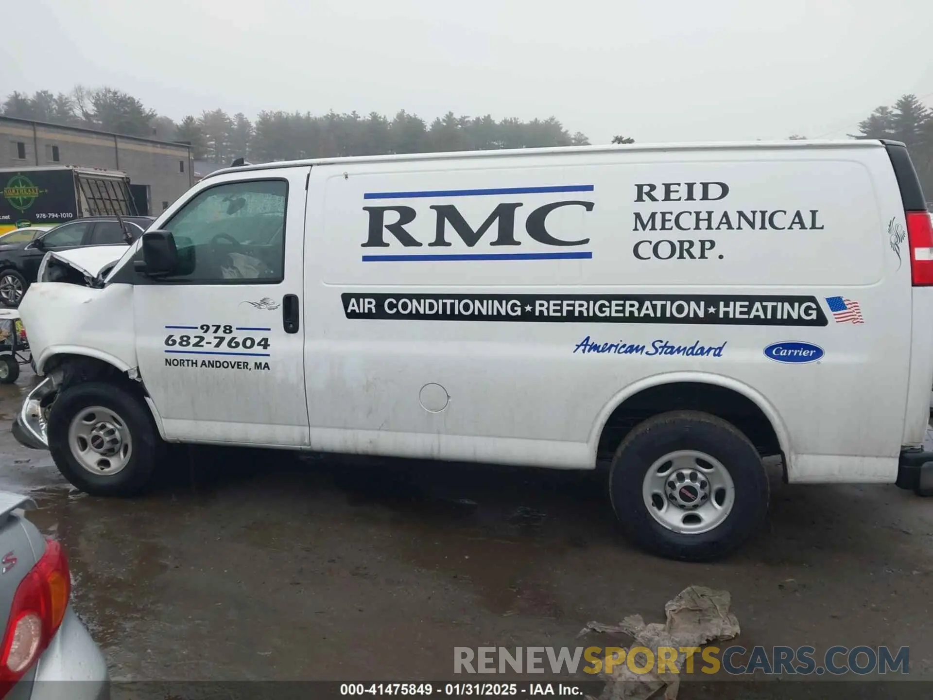 14 Photograph of a damaged car 1GTW7AFP5M1213087 GMC SAVANA CARGO 2021