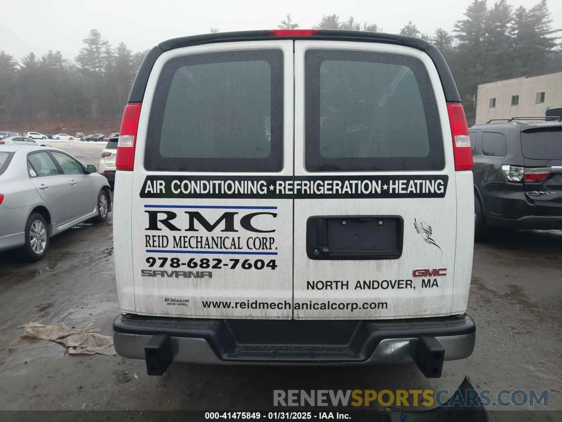 16 Photograph of a damaged car 1GTW7AFP5M1213087 GMC SAVANA CARGO 2021
