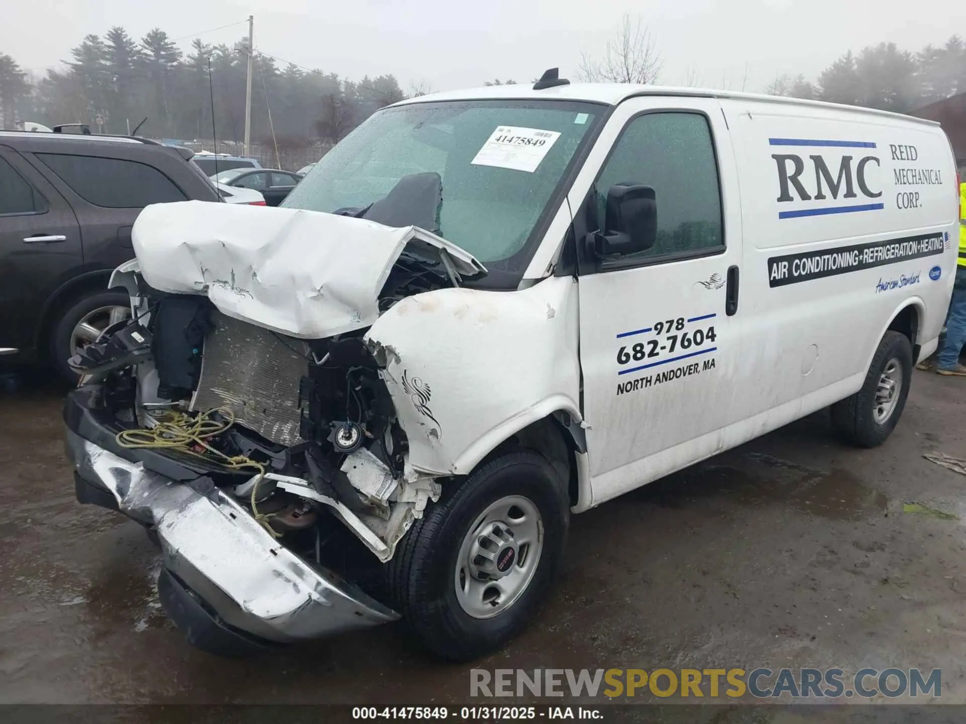 2 Photograph of a damaged car 1GTW7AFP5M1213087 GMC SAVANA CARGO 2021
