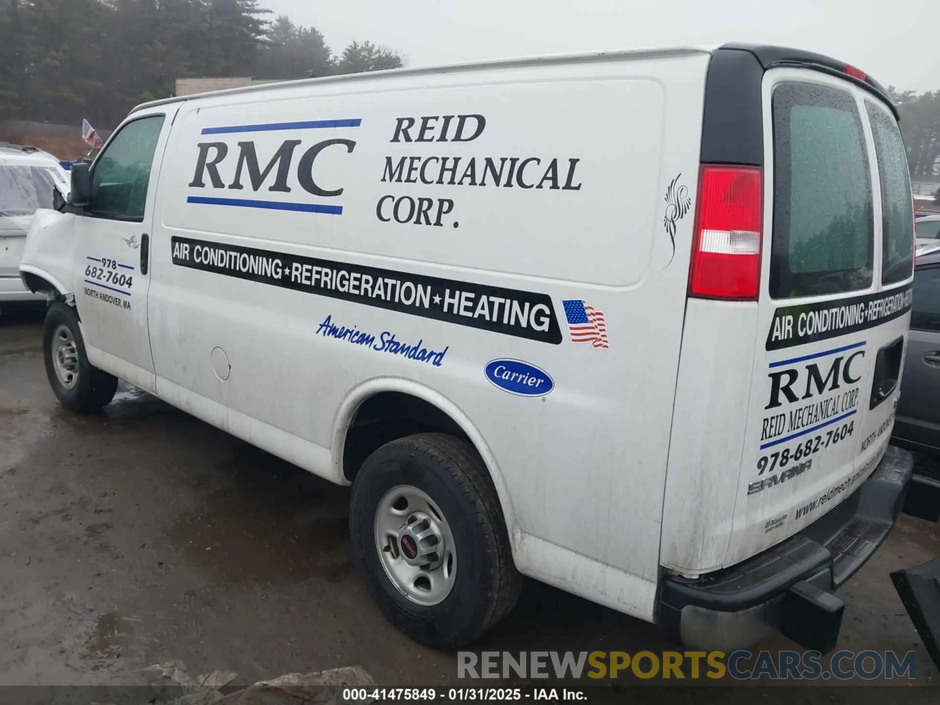 3 Photograph of a damaged car 1GTW7AFP5M1213087 GMC SAVANA CARGO 2021
