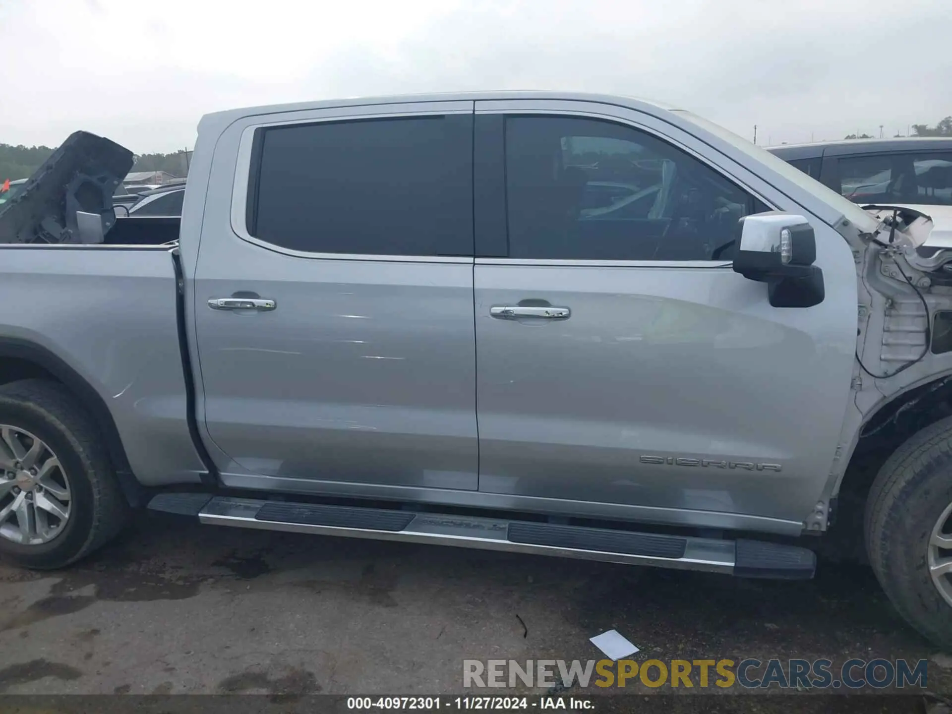 14 Photograph of a damaged car 1GTP8DED1KZ116381 GMC SIERRA 1500 2019