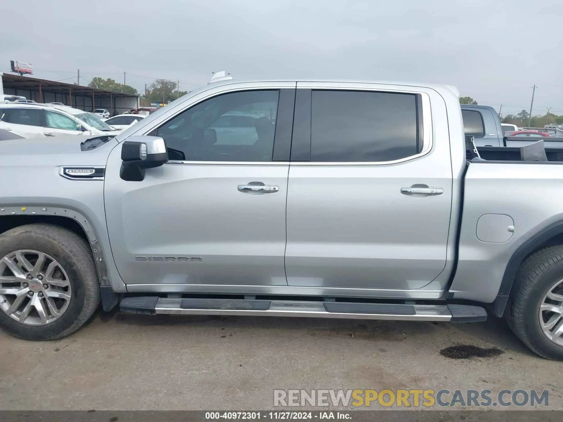 15 Photograph of a damaged car 1GTP8DED1KZ116381 GMC SIERRA 1500 2019