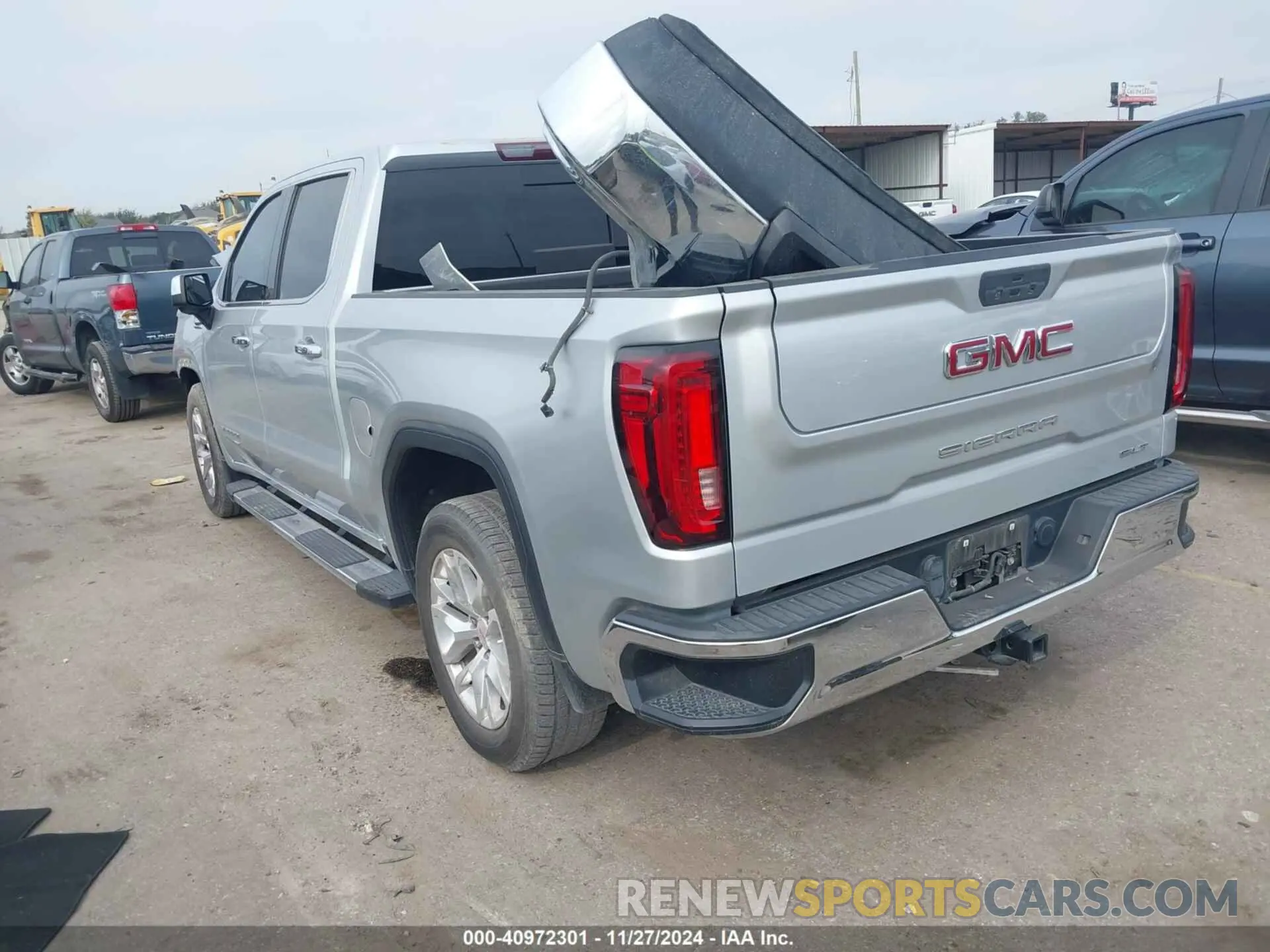 3 Photograph of a damaged car 1GTP8DED1KZ116381 GMC SIERRA 1500 2019