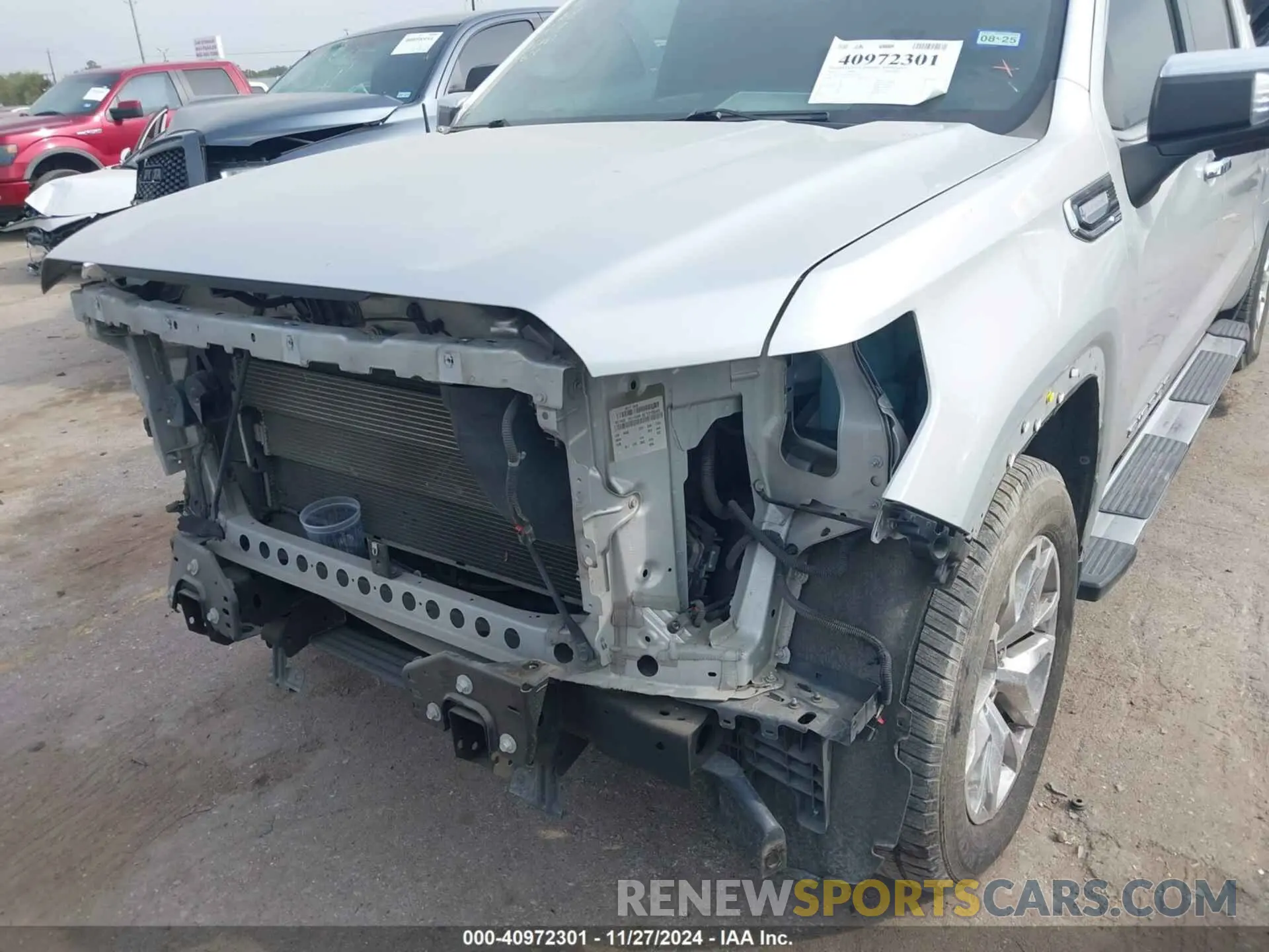 6 Photograph of a damaged car 1GTP8DED1KZ116381 GMC SIERRA 1500 2019