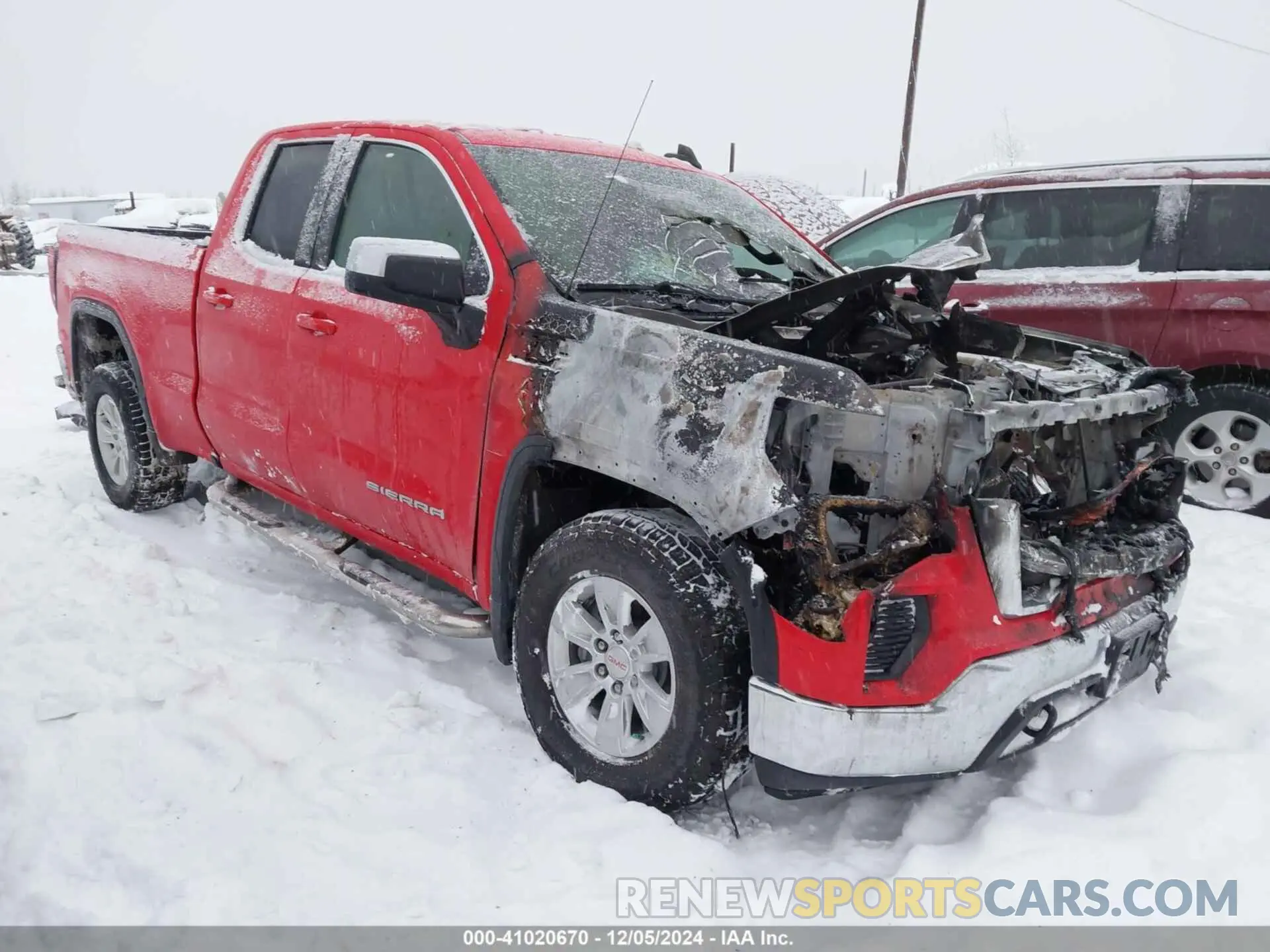 1 Photograph of a damaged car 1GTR9BEK5KZ399604 GMC SIERRA 1500 2019