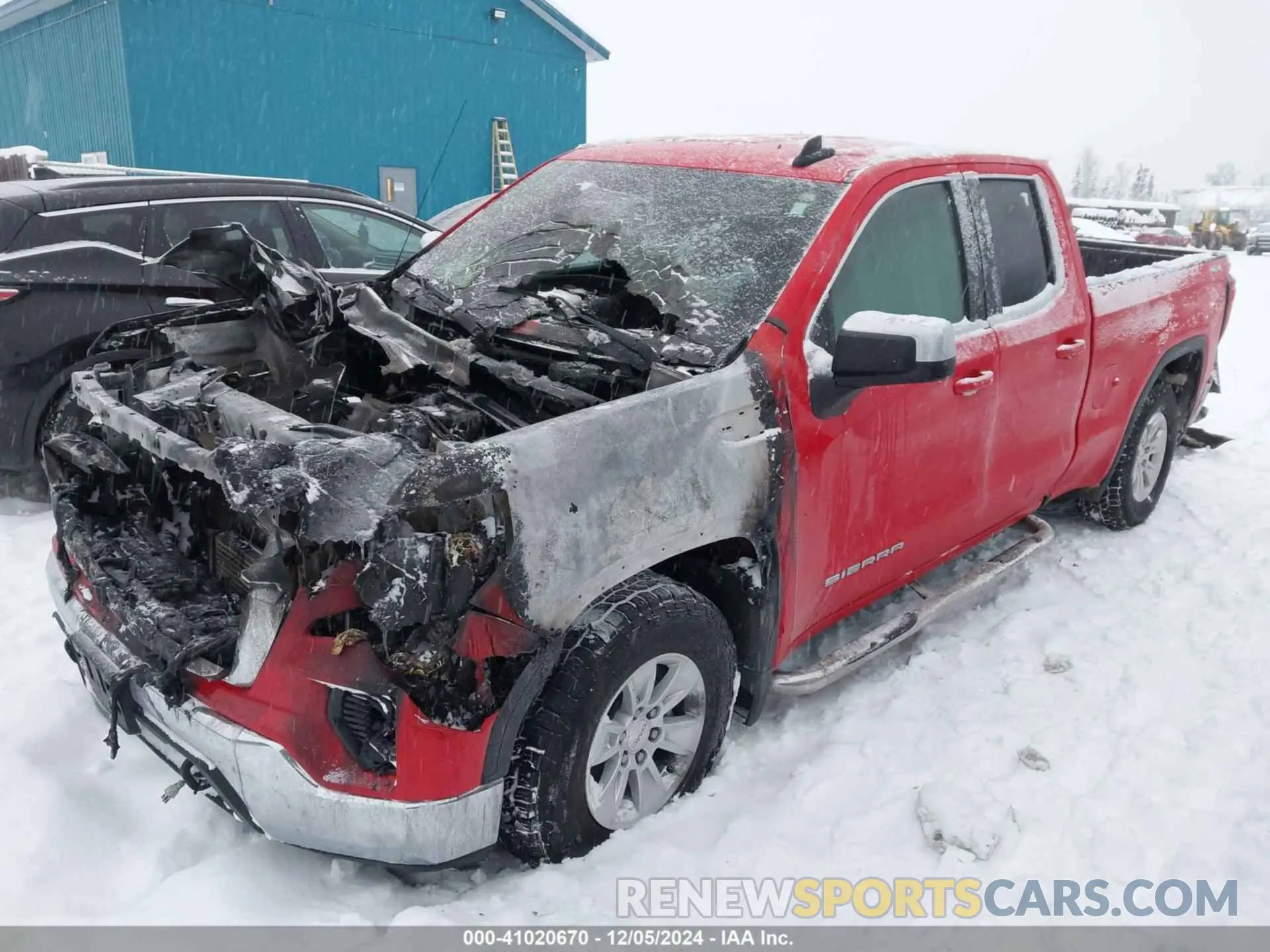 2 Photograph of a damaged car 1GTR9BEK5KZ399604 GMC SIERRA 1500 2019