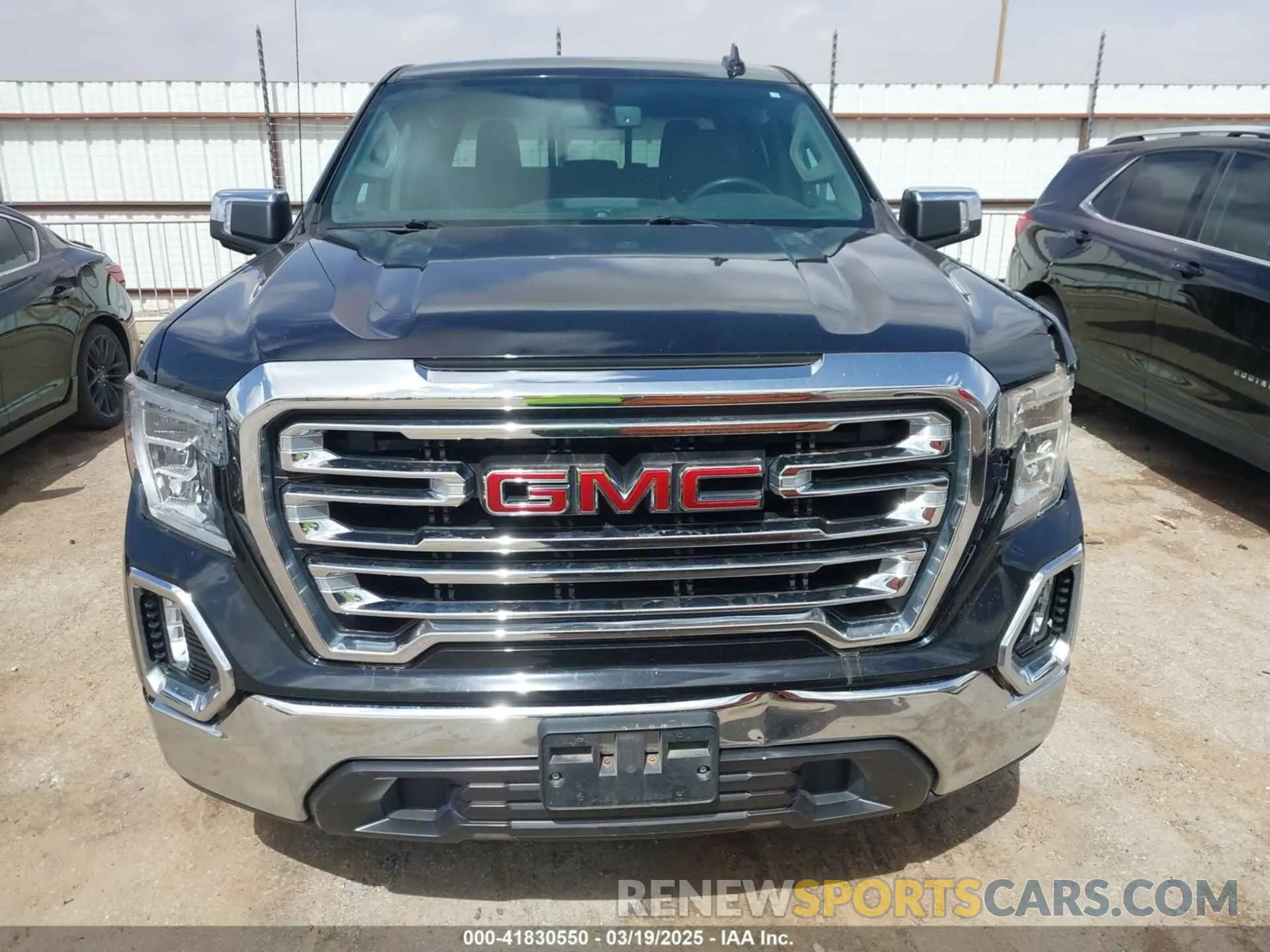 12 Photograph of a damaged car 3GTP8DED2KG162561 GMC SIERRA 1500 2019