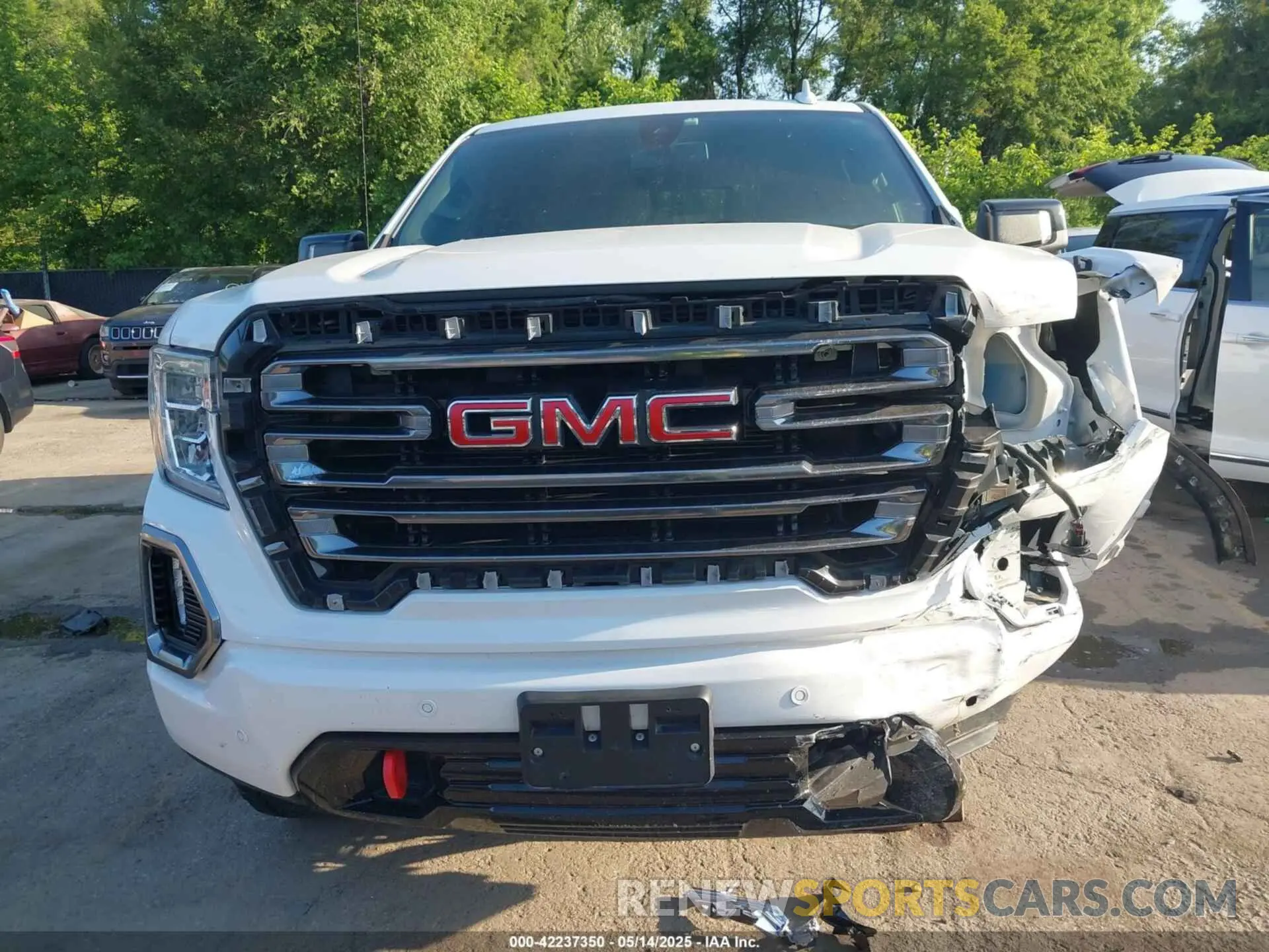 6 Photograph of a damaged car 3GTP9EEL7KG238415 GMC SIERRA 1500 2019