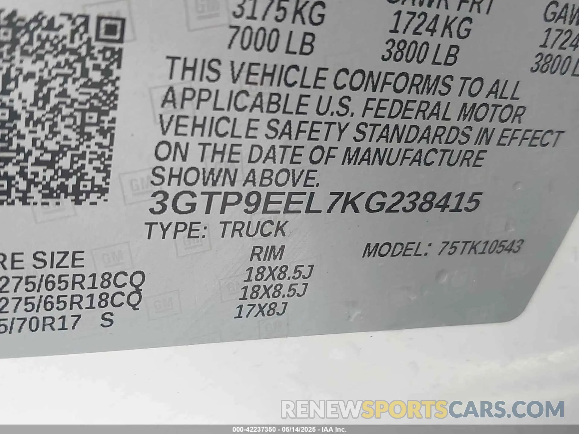 9 Photograph of a damaged car 3GTP9EEL7KG238415 GMC SIERRA 1500 2019