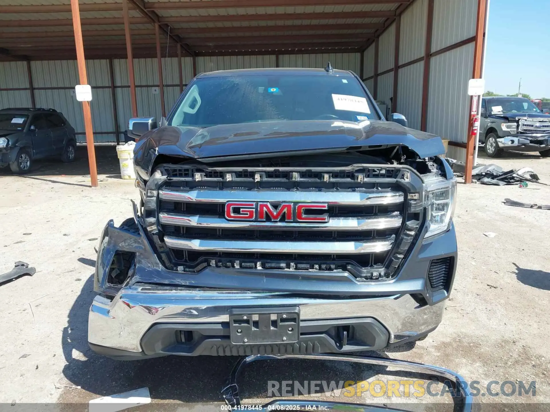 12 Photograph of a damaged car 3GTU9BED5KG301277 GMC SIERRA 1500 2019
