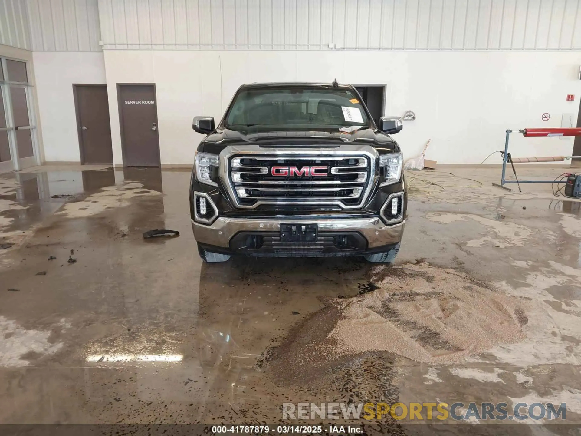 13 Фотография поврежденного автомобиля 3GTU9DED1KG137280 GMC SIERRA 1500 2019