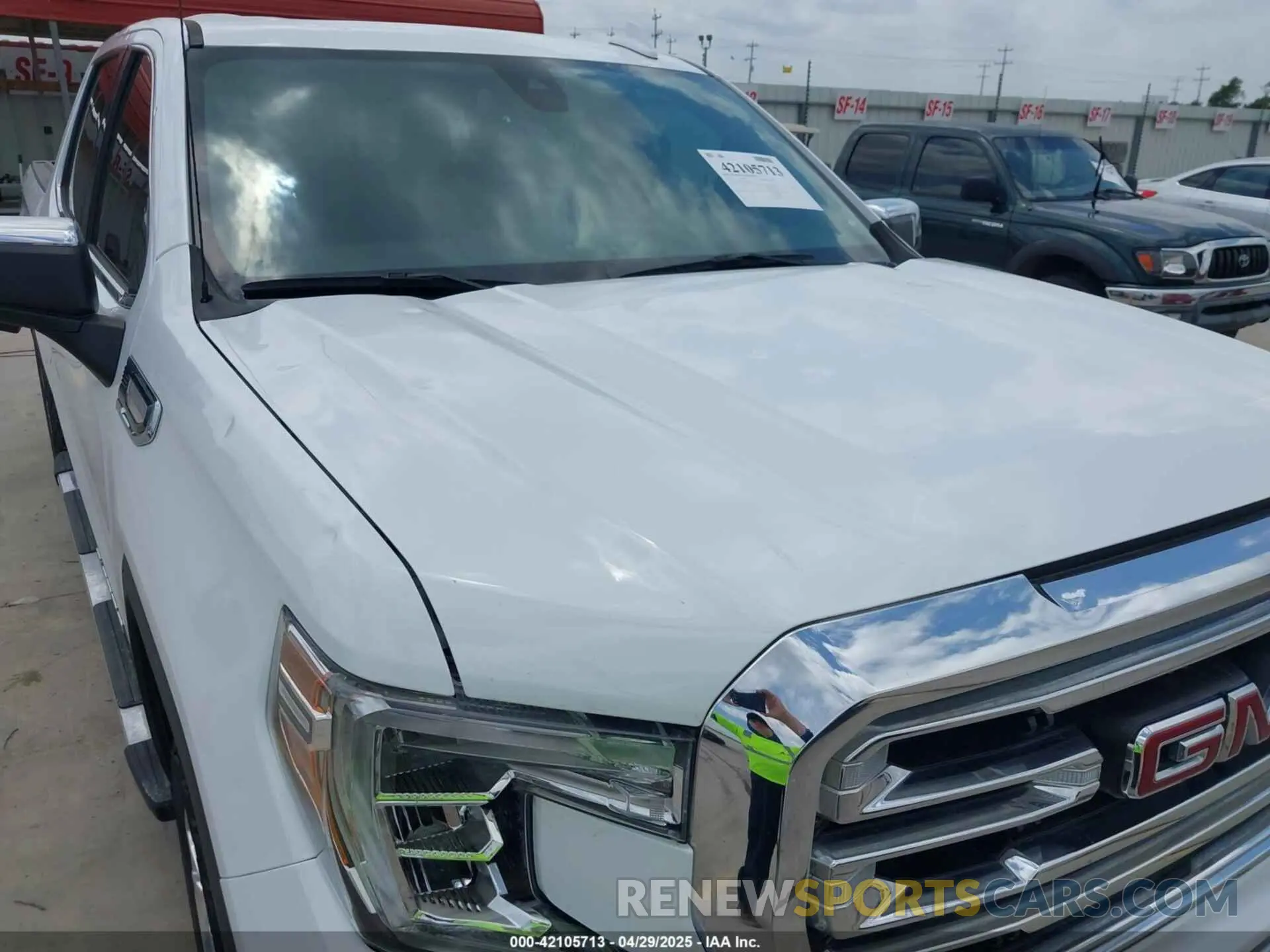 6 Photograph of a damaged car 3GTU9DED4KG197425 GMC SIERRA 1500 2019