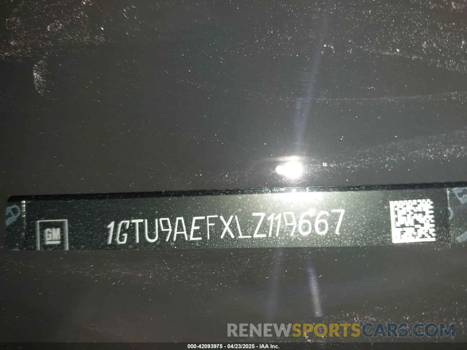 9 Photograph of a damaged car 1GTU9AEFXLZ119667 GMC SIERRA 1500 2020