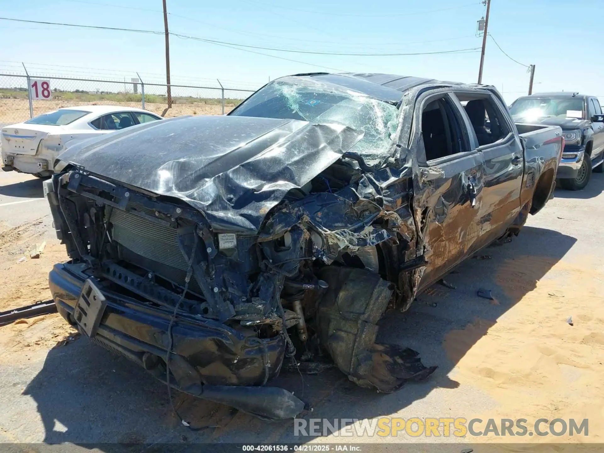 2 Photograph of a damaged car 1GTU9CEDXLZ123776 GMC SIERRA 1500 2020