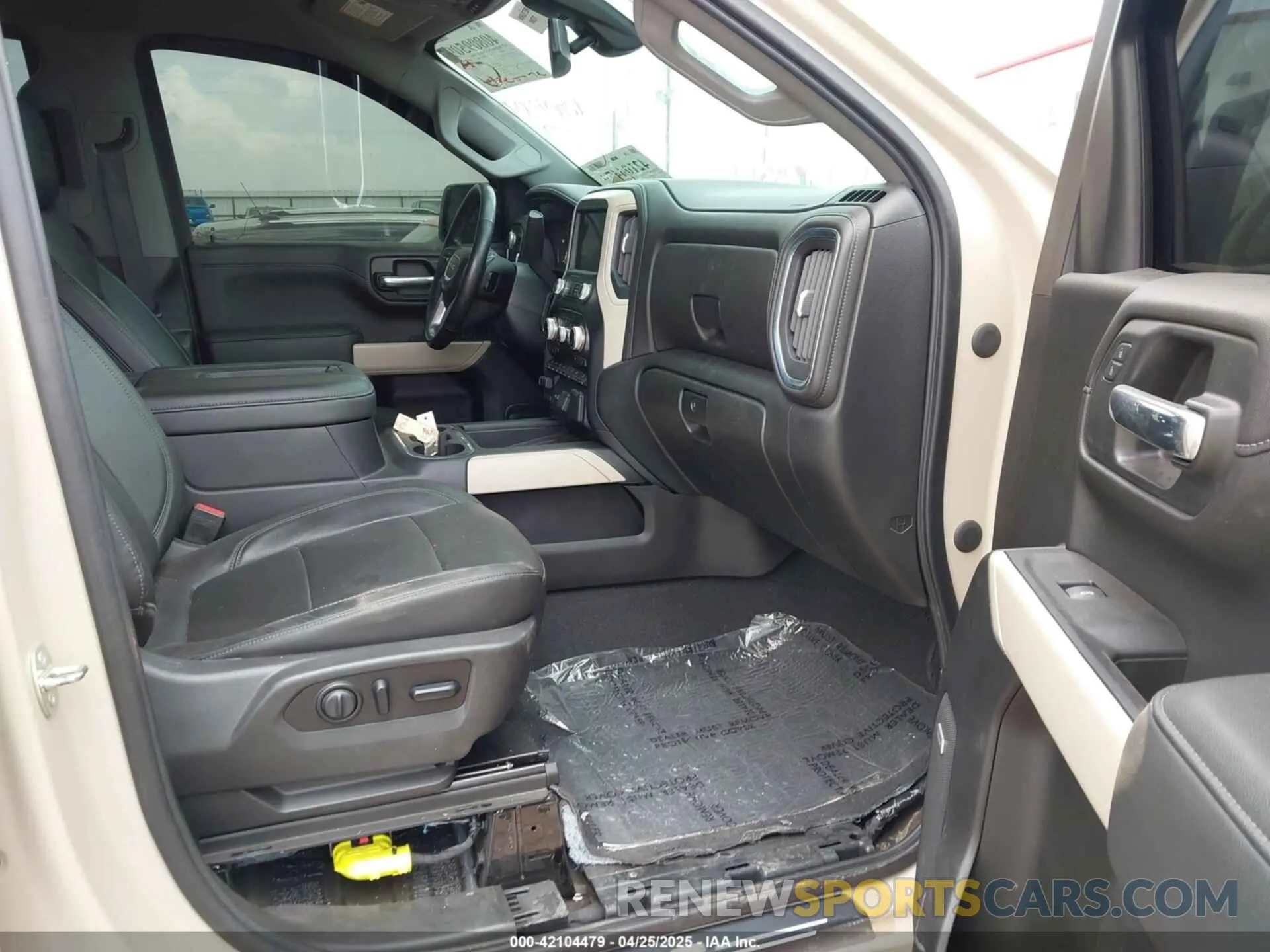 5 Фотография поврежденного автомобиля 1GTU9DEL0LZ229571 GMC SIERRA 1500 2020