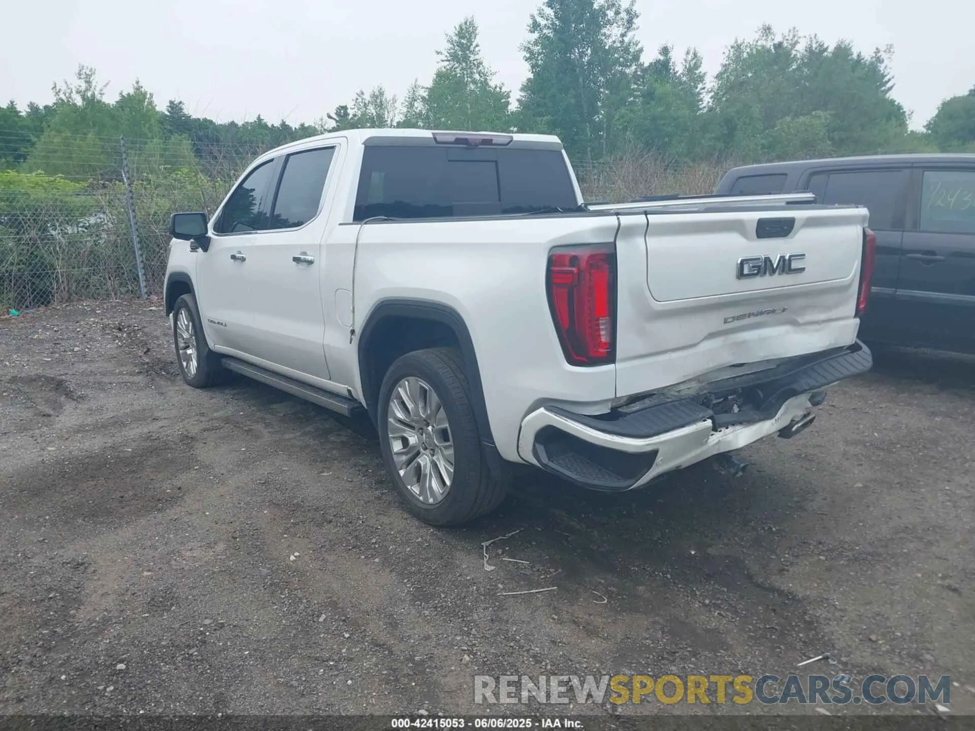 3 Фотография поврежденного автомобиля 1GTU9FEL3LZ138662 GMC SIERRA 1500 2020
