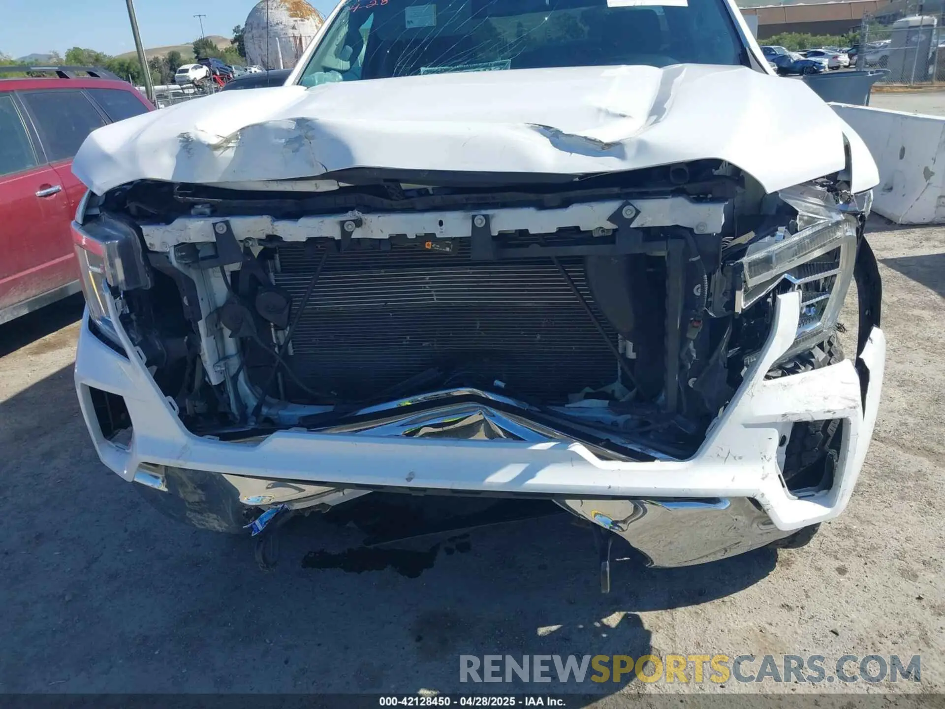 19 Photograph of a damaged car 3GTU9BED8LG362818 GMC SIERRA 1500 2020
