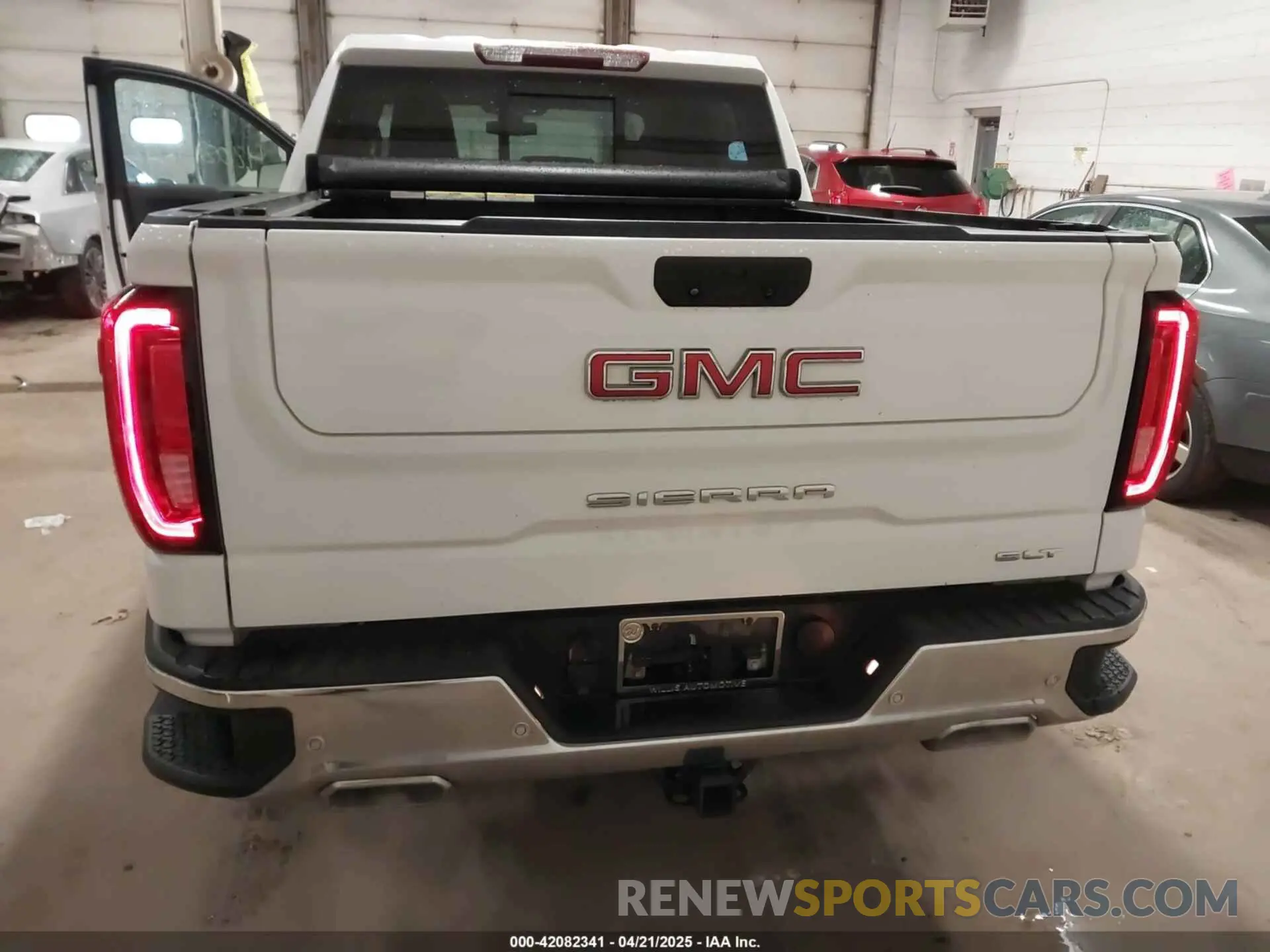 16 Фотография поврежденного автомобиля 3GTU9DED6LG356866 GMC SIERRA 1500 2020