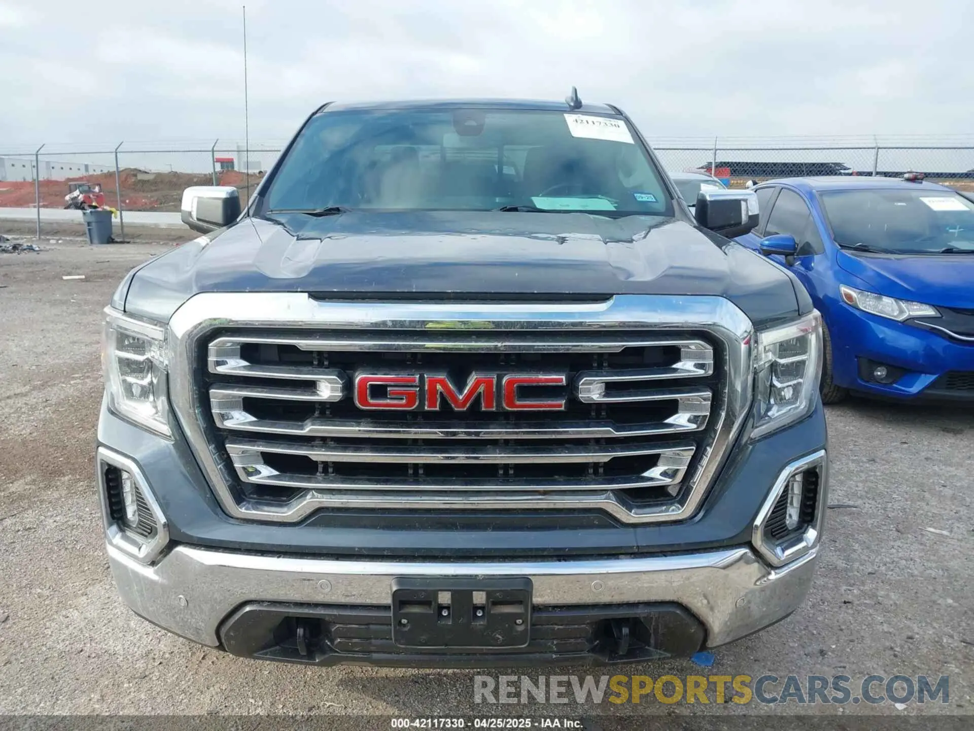 12 Photograph of a damaged car 3GTU9DED9LG410046 GMC SIERRA 1500 2020