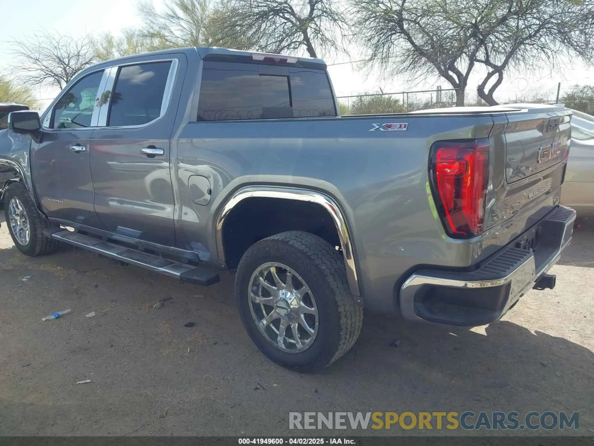 3 Фотография поврежденного автомобиля 3GTU9DEL7LG230653 GMC SIERRA 1500 2020