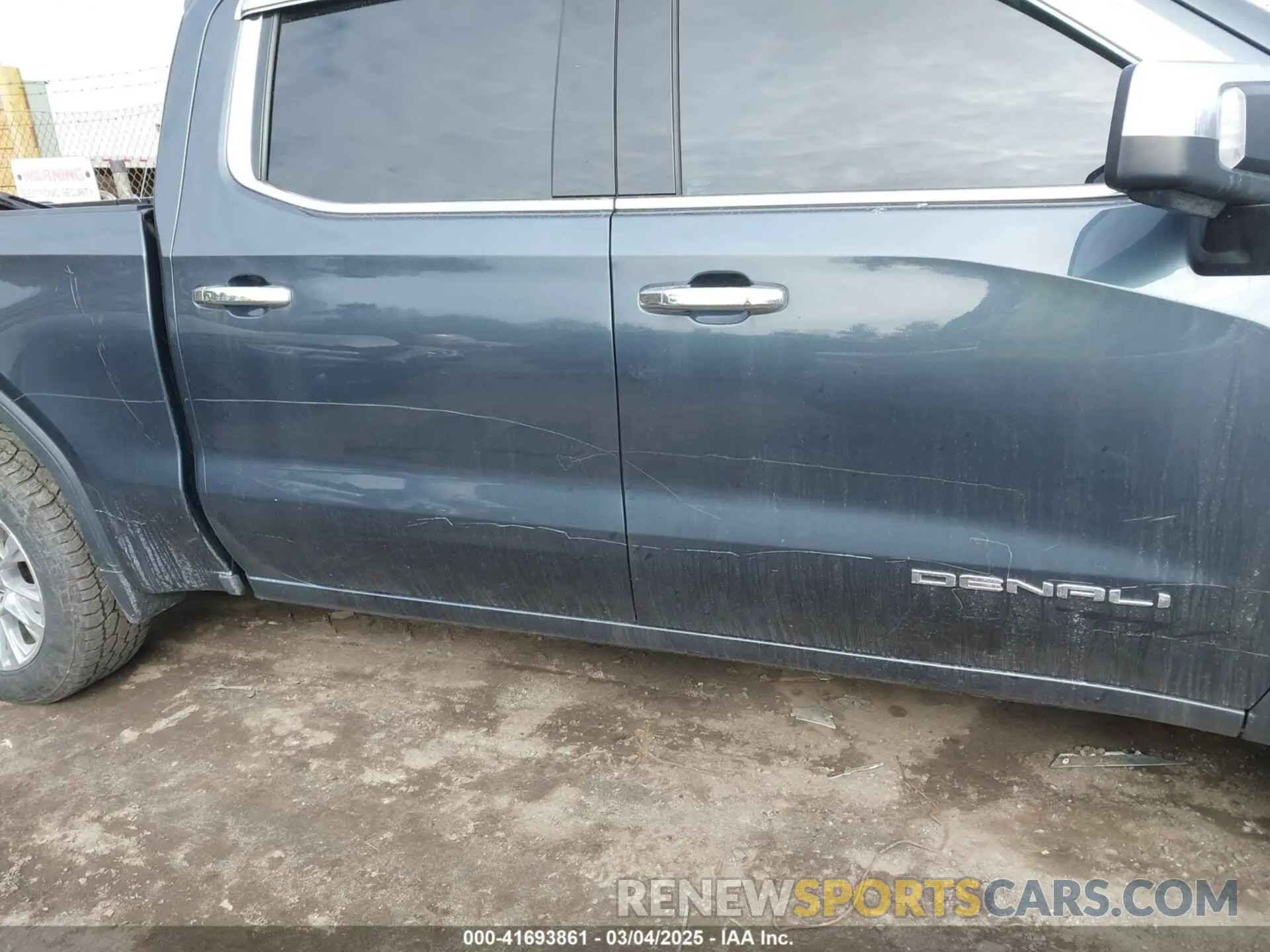 6 Photograph of a damaged car 3GTU9FET7LG224315 GMC SIERRA 1500 2020