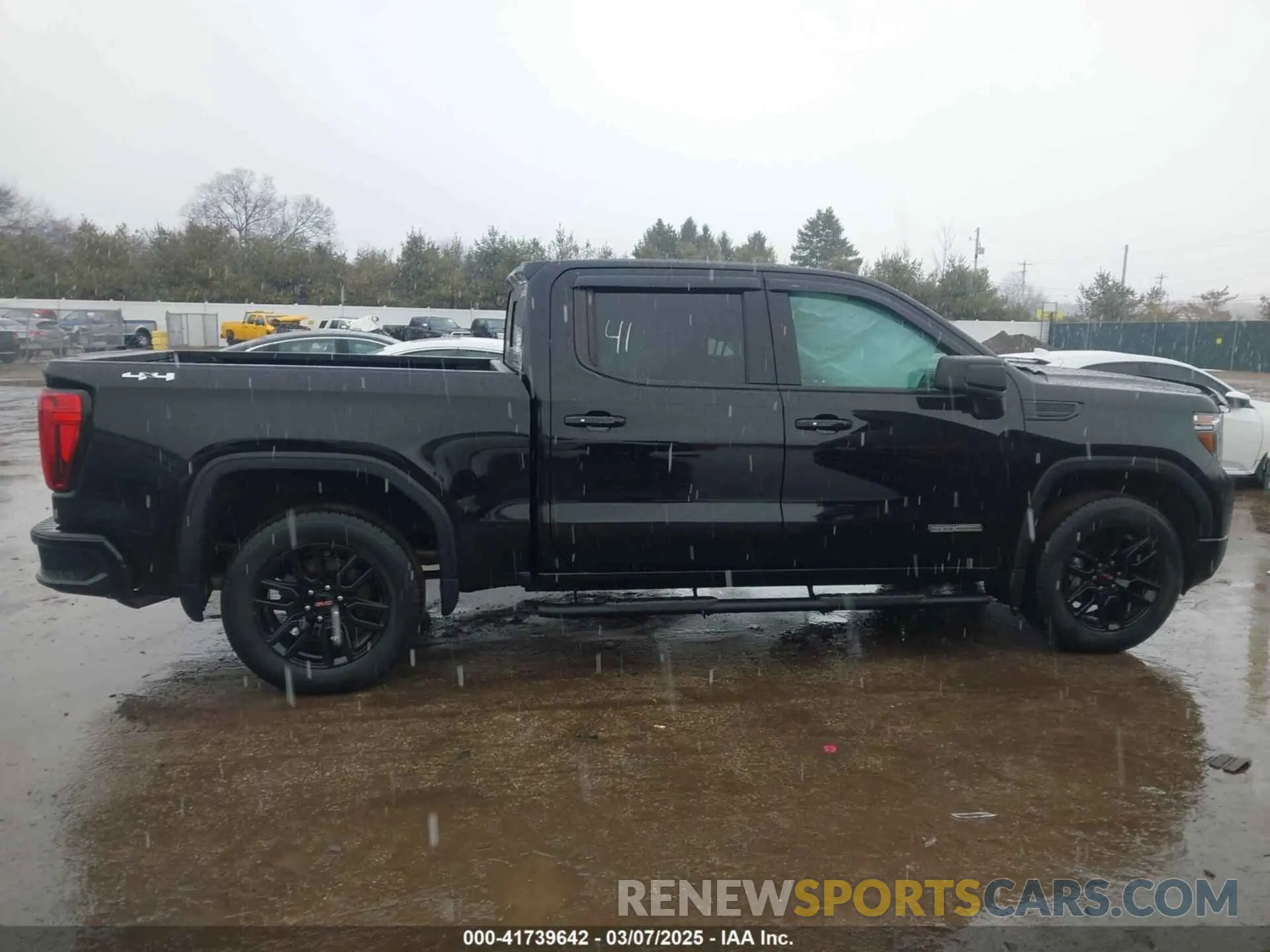 13 Photograph of a damaged car 1GTP9CEK3MZ346965 GMC SIERRA 1500 2021