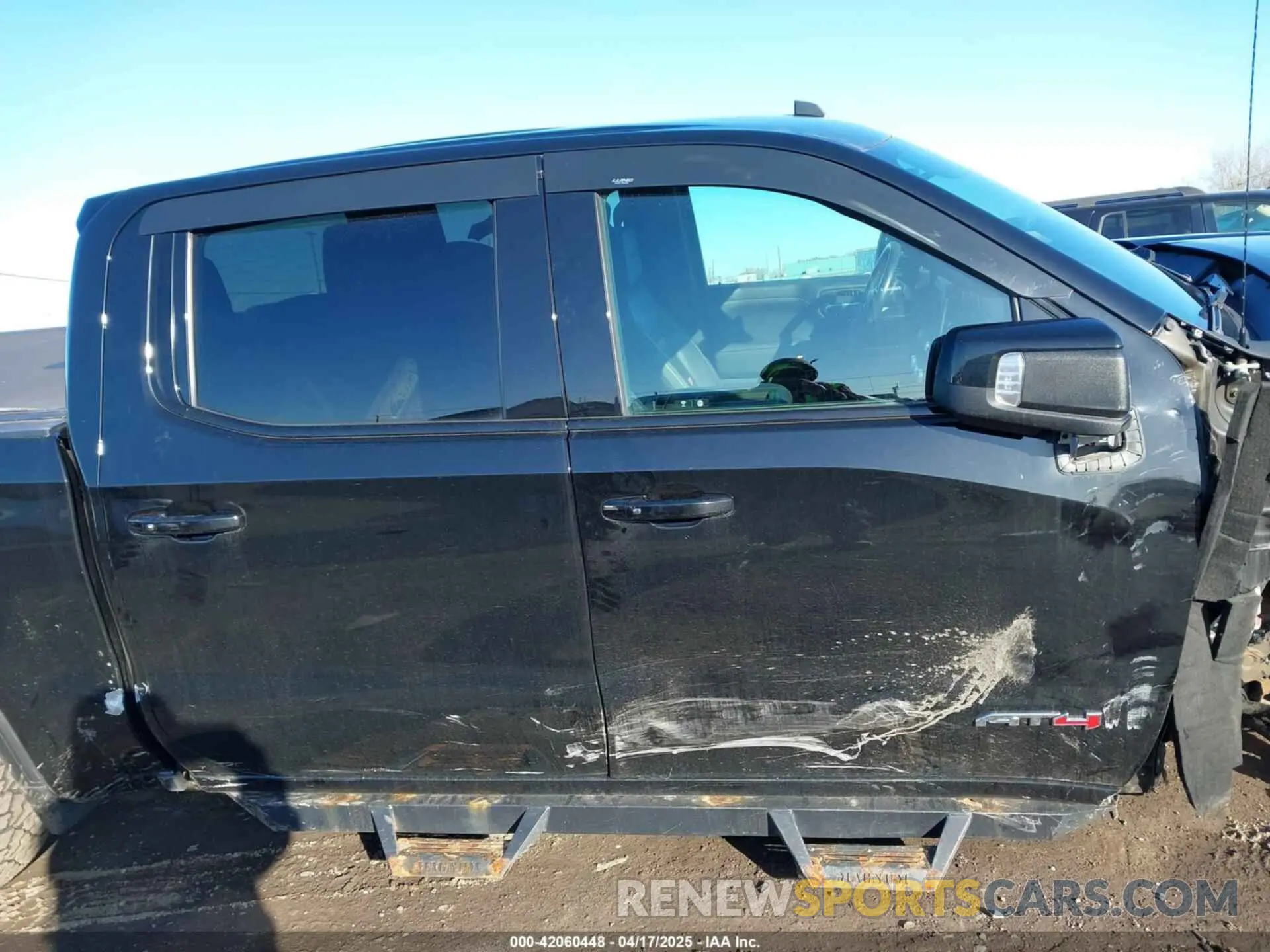 13 Photograph of a damaged car 1GTP9EED4MZ442438 GMC SIERRA 1500 2021